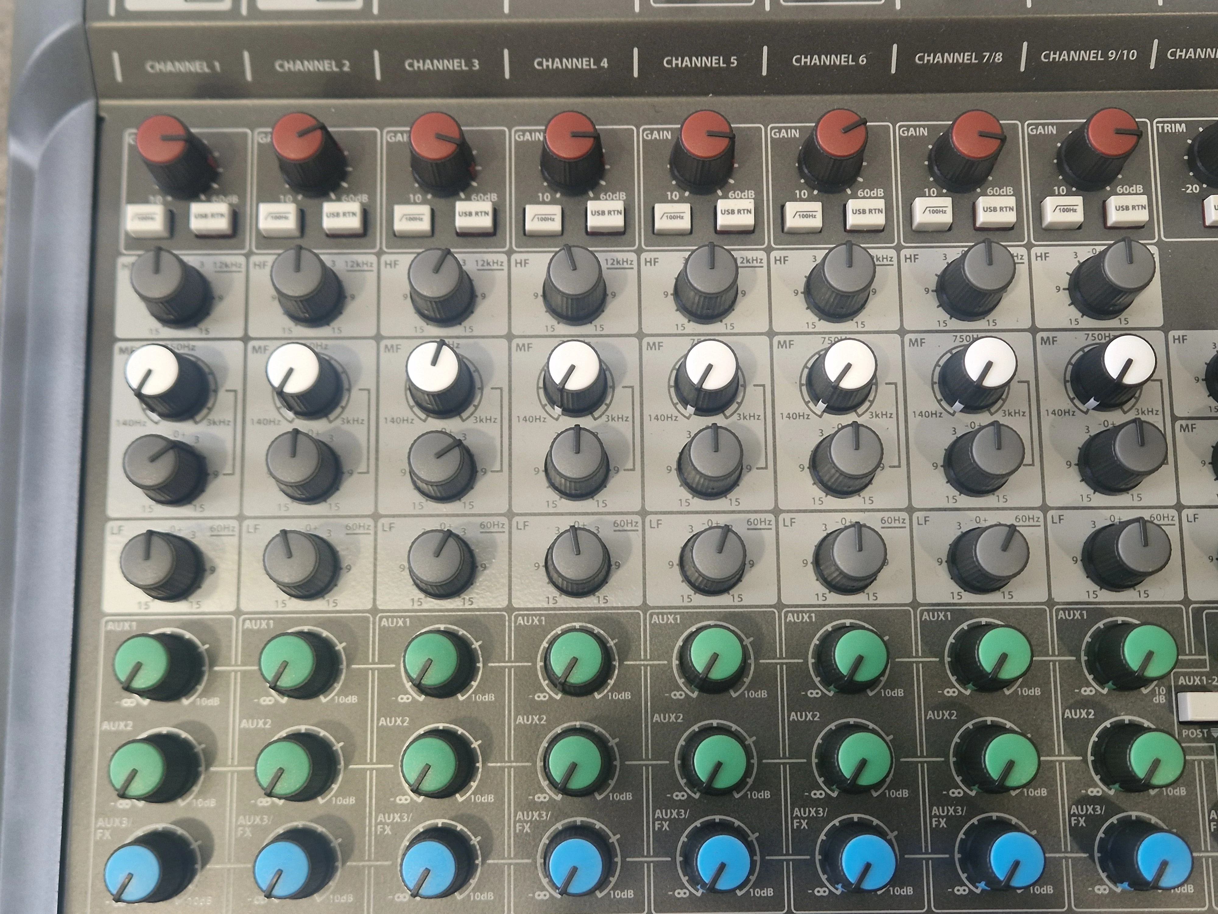 Soundcraft Signature MT12 Analog Mixer w/ Gator Gig Bag – 12 Channels, Built-In FX - Mint - Image 5