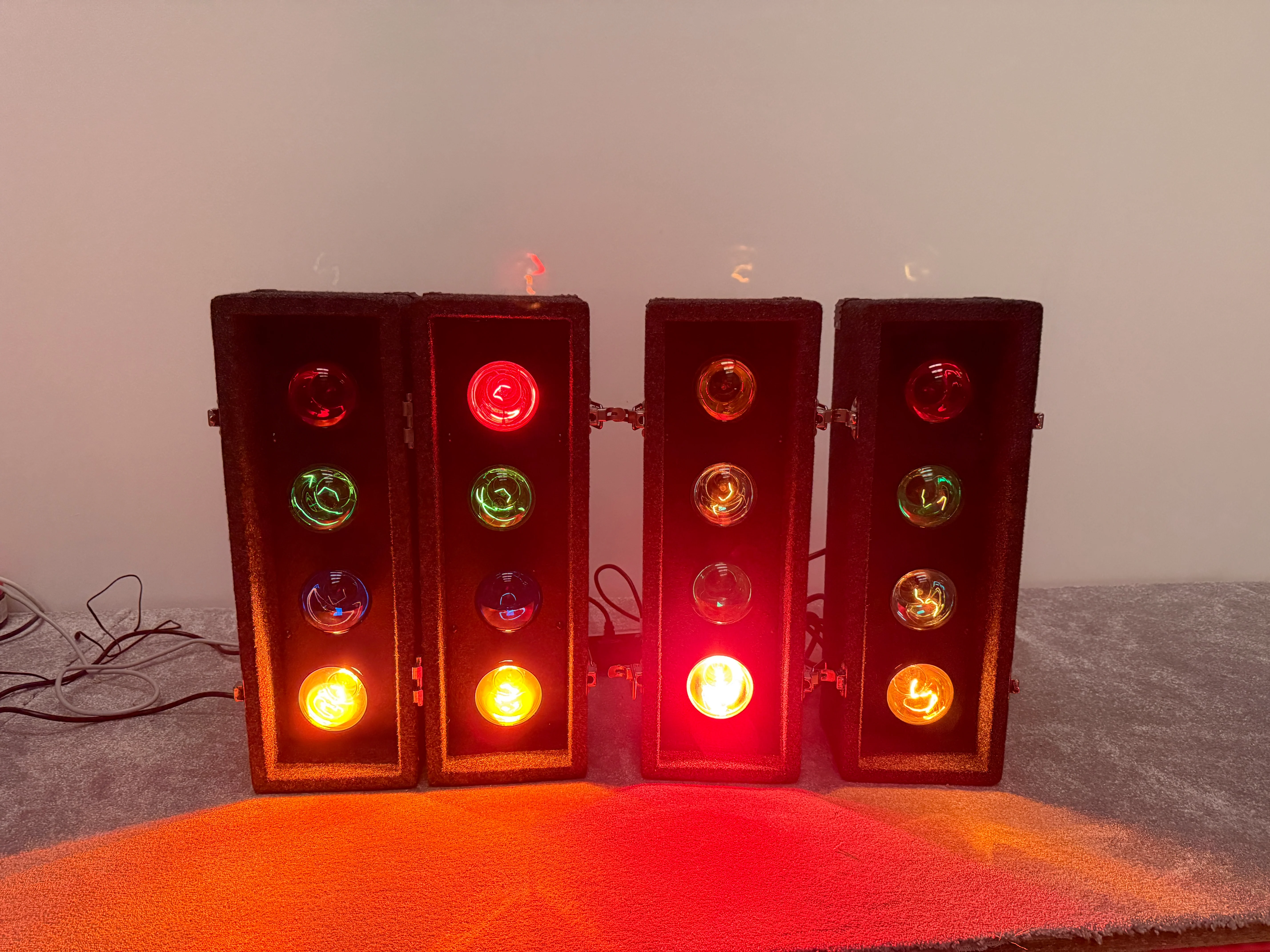 SoundLAB G005FB Disco Lights / Stage Lights Set with Spare Bulbs - Image 3