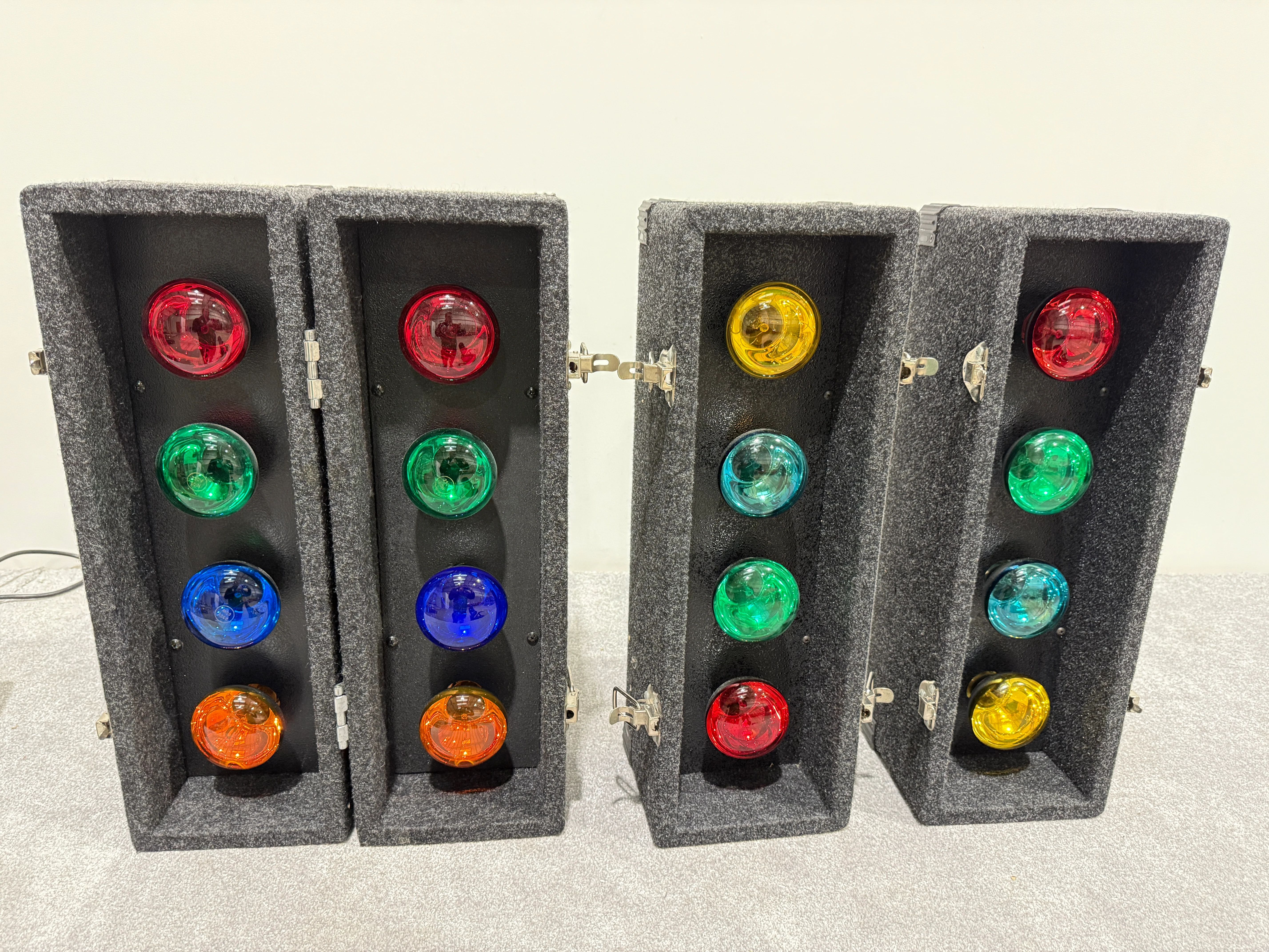 SoundLAB G005FB Disco Lights / Stage Lights Set with Spare Bulbs - Image 7
