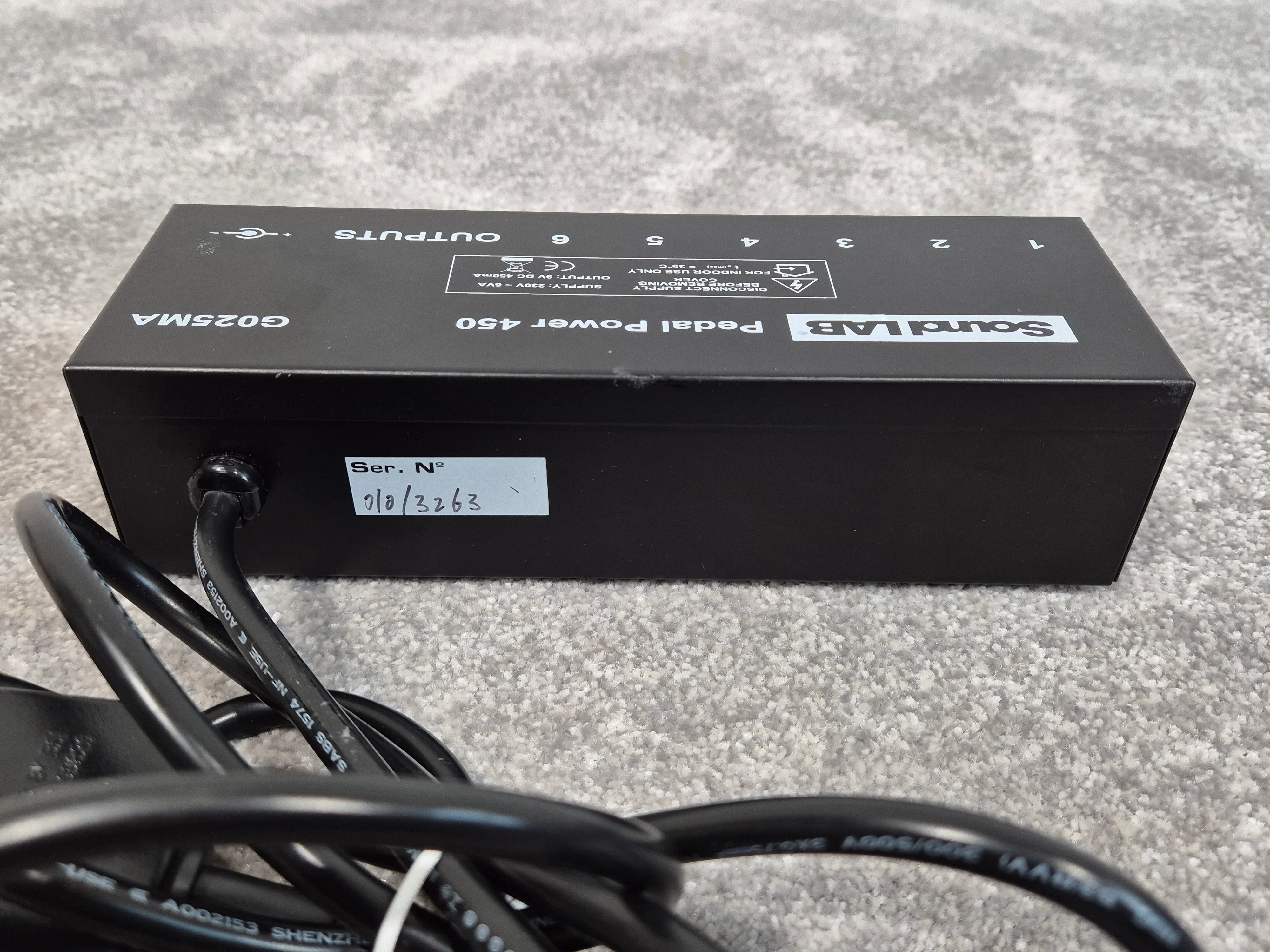 Soundlab Pedal Power 450 - Guitar Effects Pedals Power Supply - Image 5