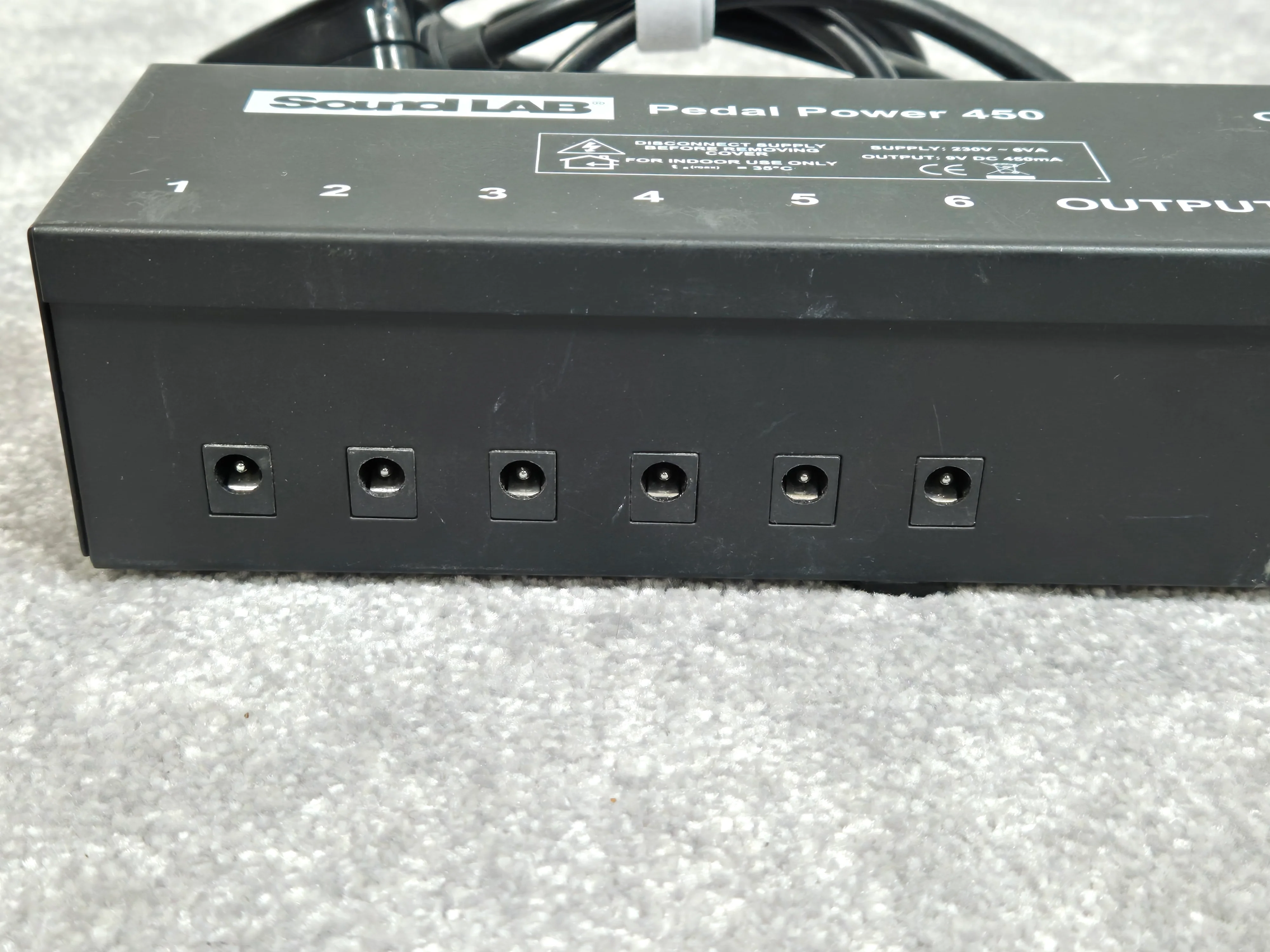 Soundlab Pedal Power 450 - Guitar Effects Pedals Power Supply - Image 2