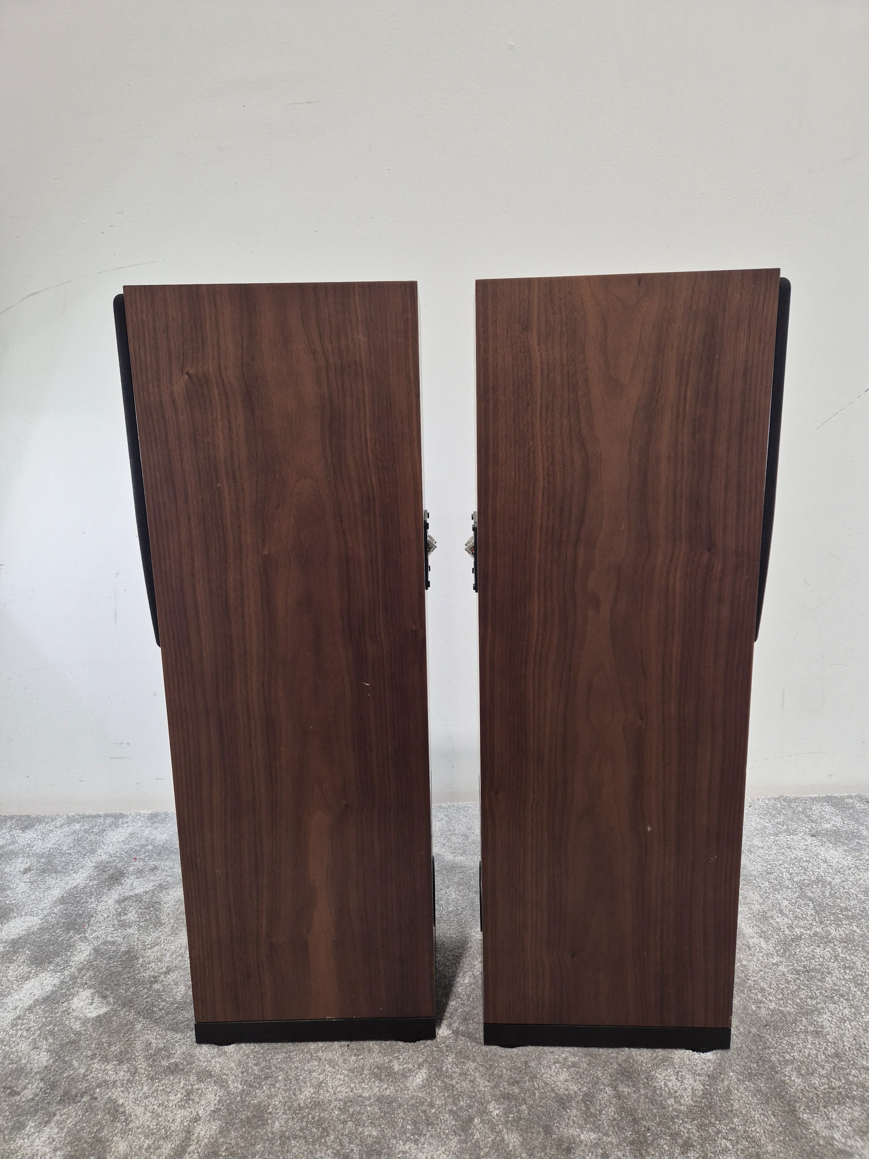 Spendor A3 - Pair of Floor Standing Speakers - Compact Design - Very Good - Image 5