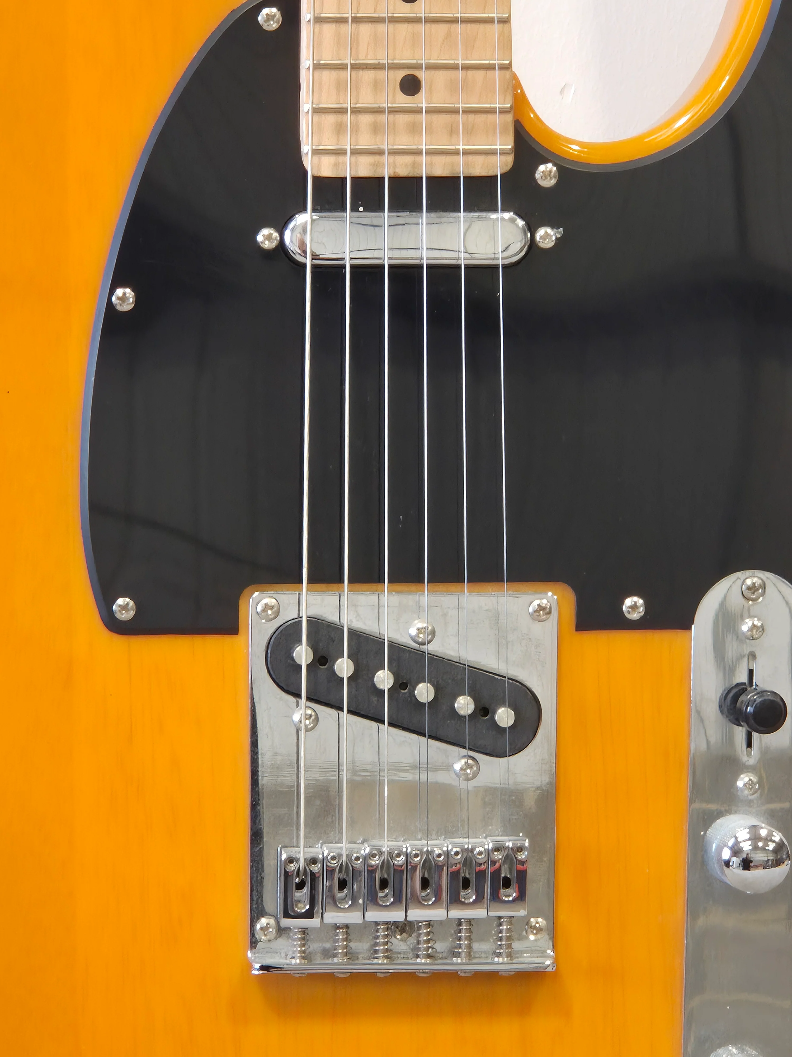 Fender Squier Affinity Telecaster - Butterscotch Electric Guitar - Indonesia - Image 4