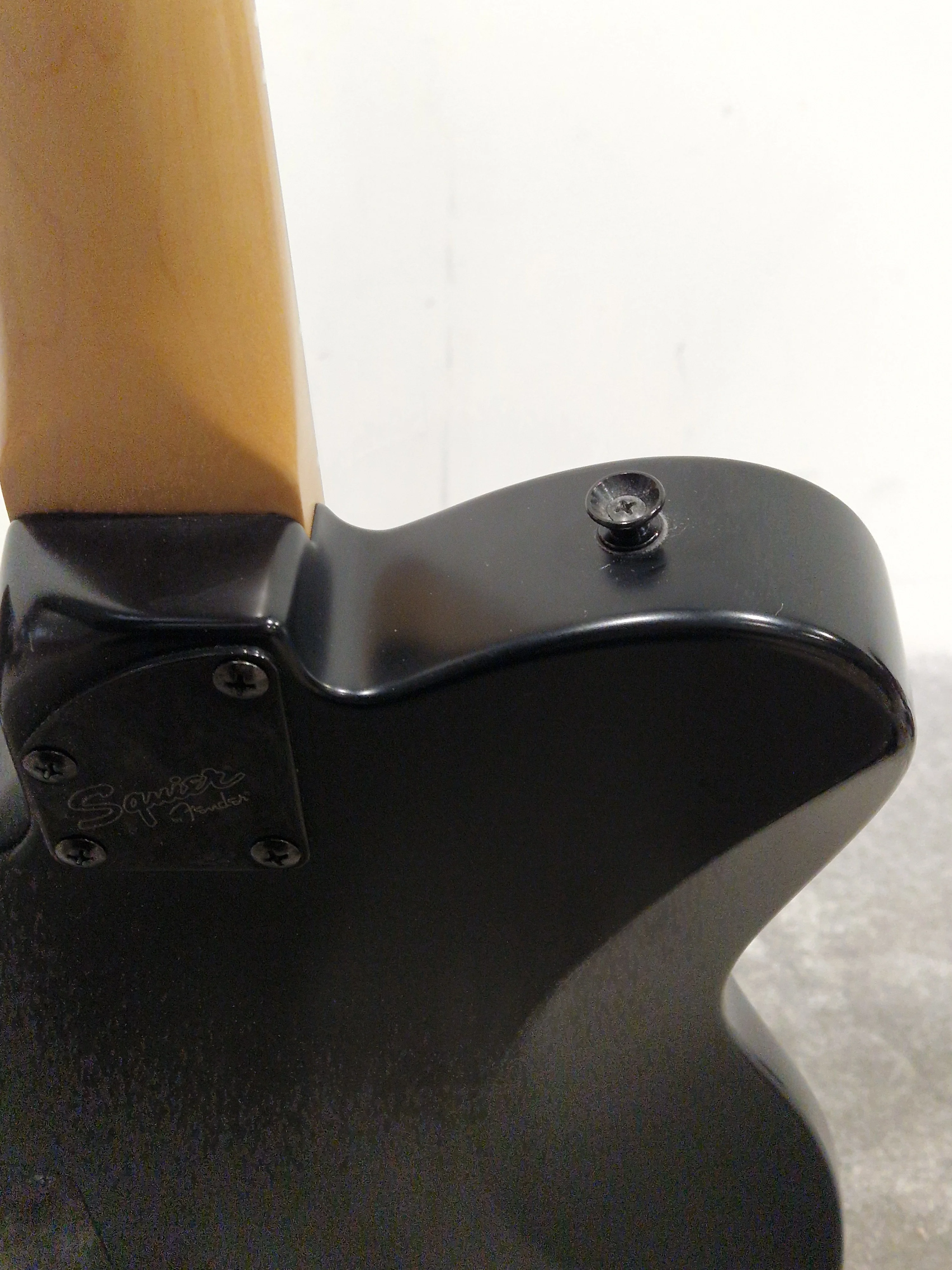 Squier Jim Root Telecaster Made IN China S/N: CGS1123231 Electric Guitar - Signature Model - Good - Image 9