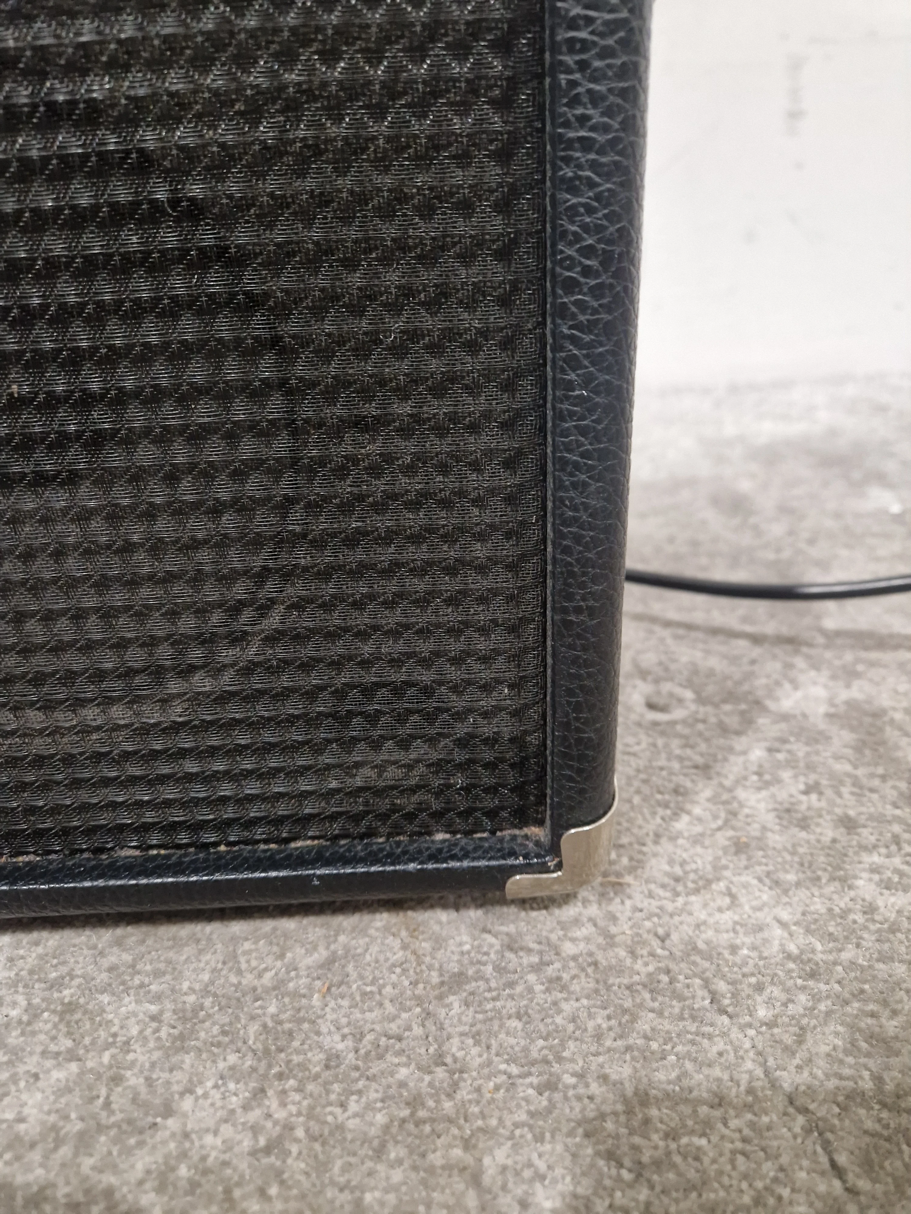 Squier SP-10 Guitar Amplifier - Compact Practice - Very Good - Image 16