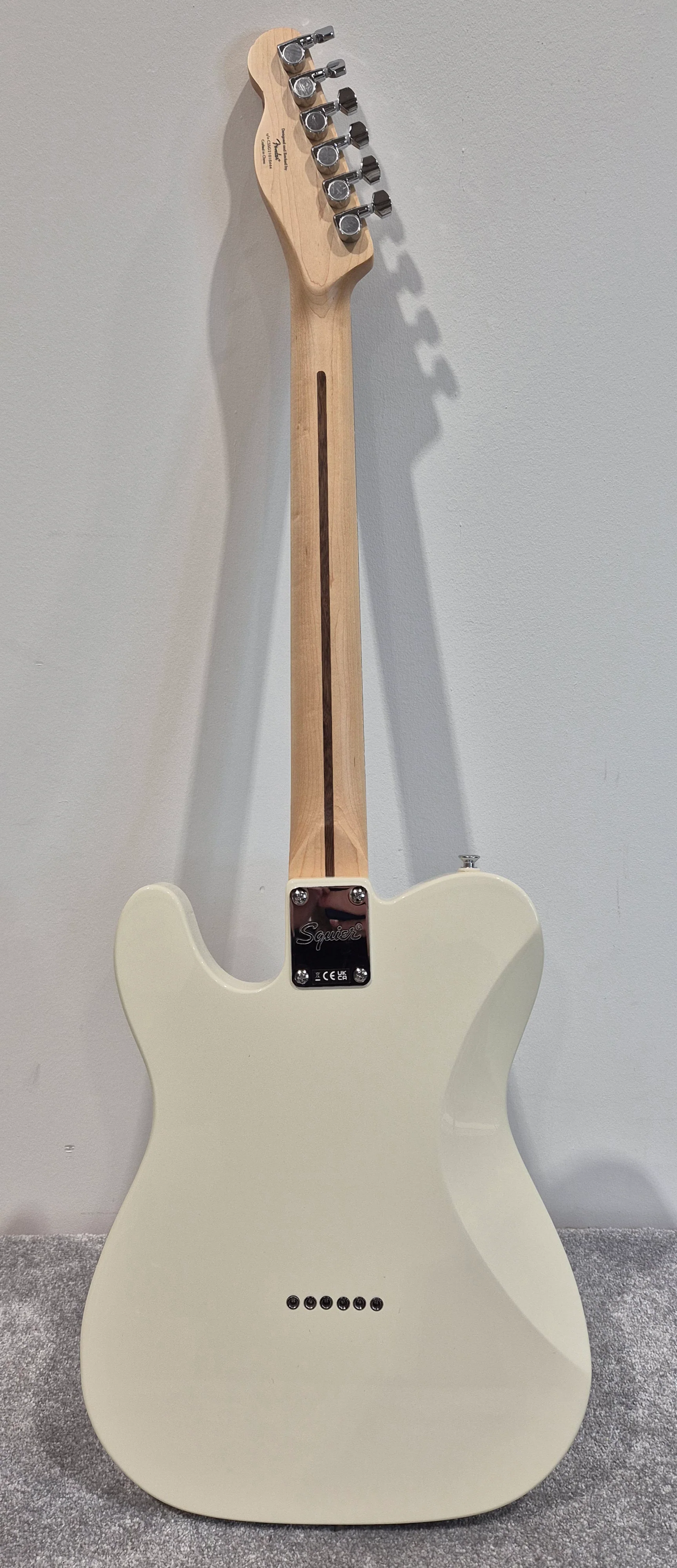 Squier Affinity Telecaster Electric Guitar - White w/ Soft Gig Bag - Image 8