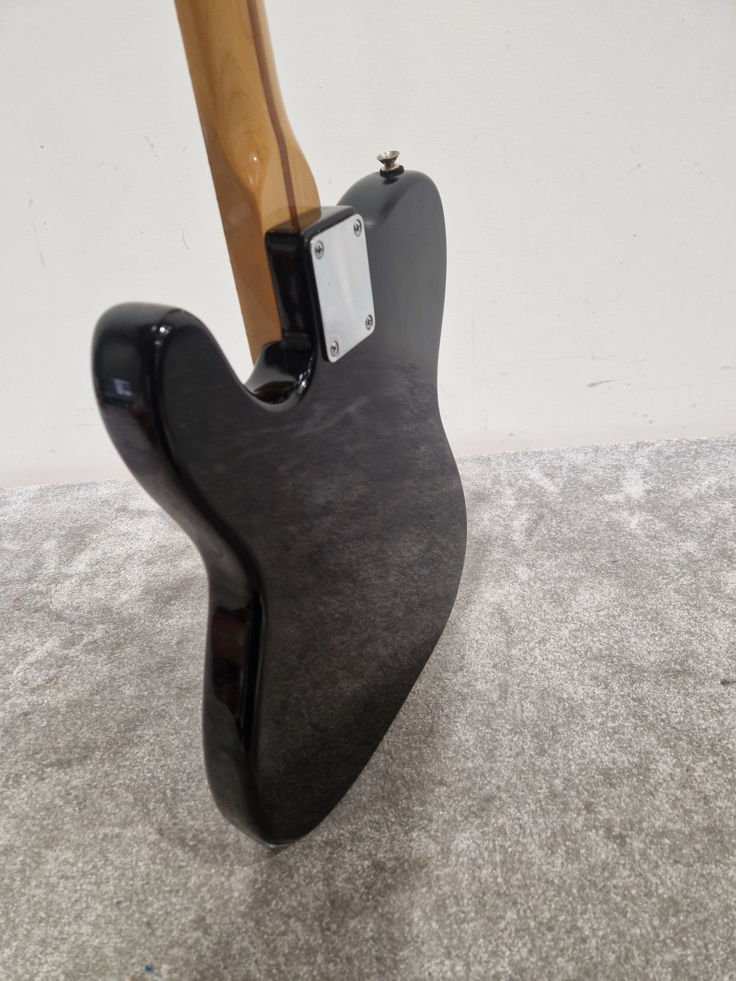 Squier Telecaster M2750208 Black - Classic Tone Electric Guitar - Good w/ Original Box - Image 5