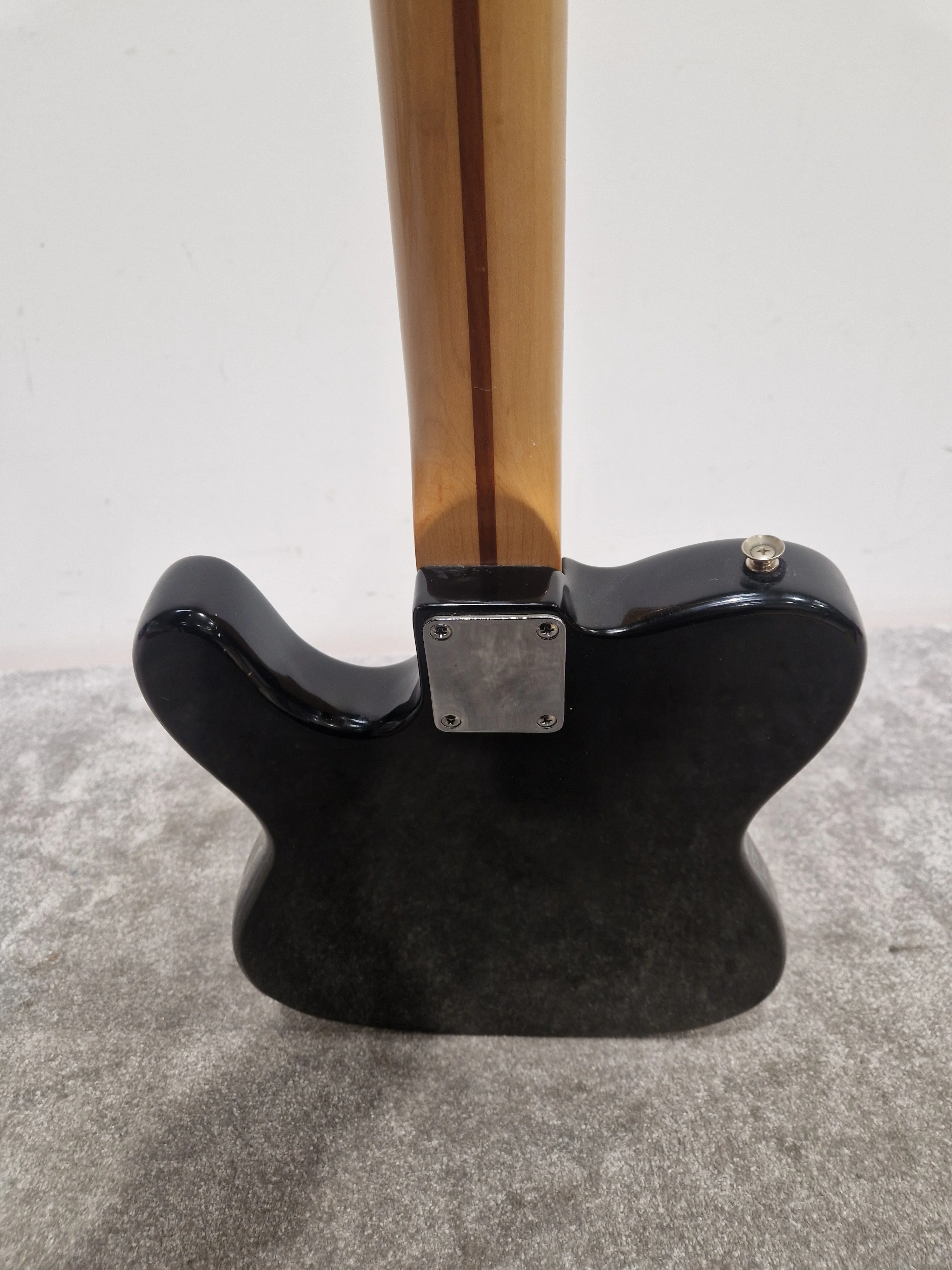 Squier Telecaster M2750208 Black - Classic Tone Electric Guitar - Good w/ Original Box - Image 7