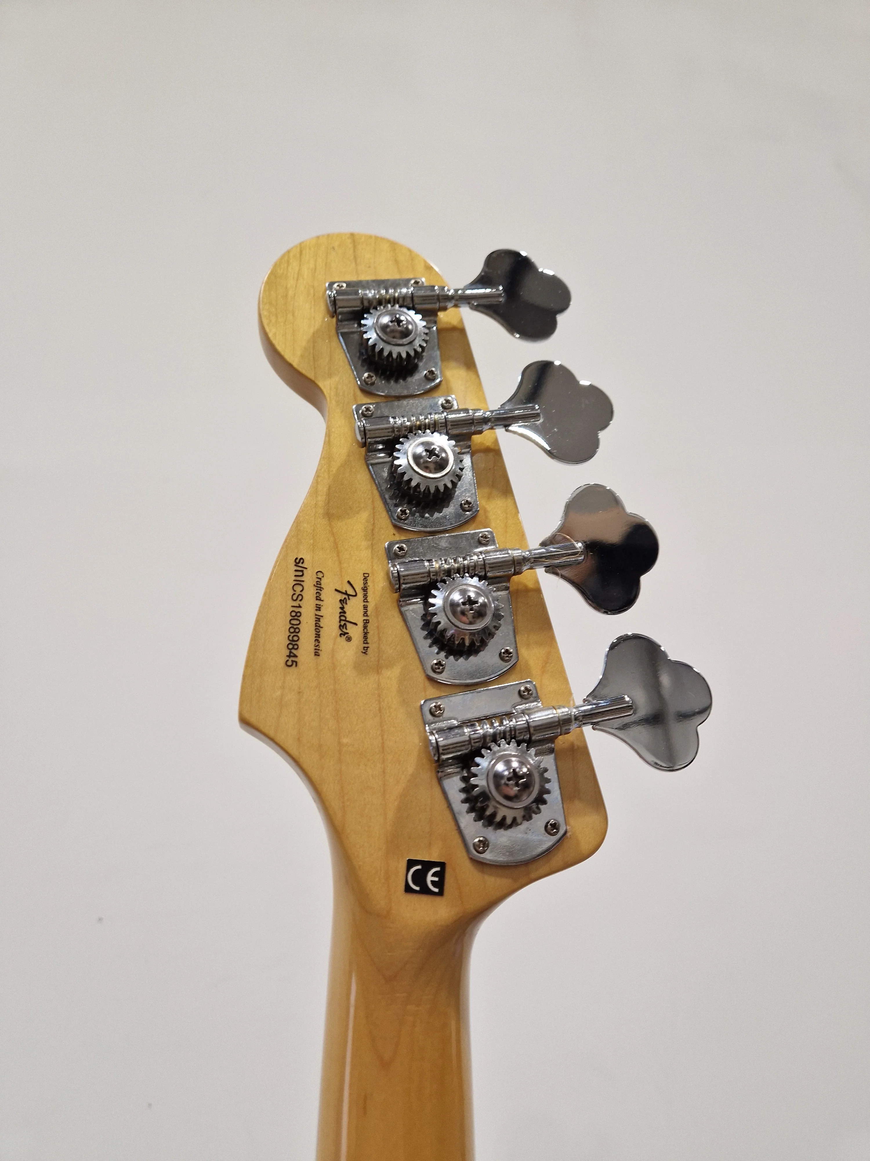 Fender Squier Jazz Bass Guitar White - Classic Tone Electric Bass ICS18089845 - Excellent w/ & Full set Up - Image 11