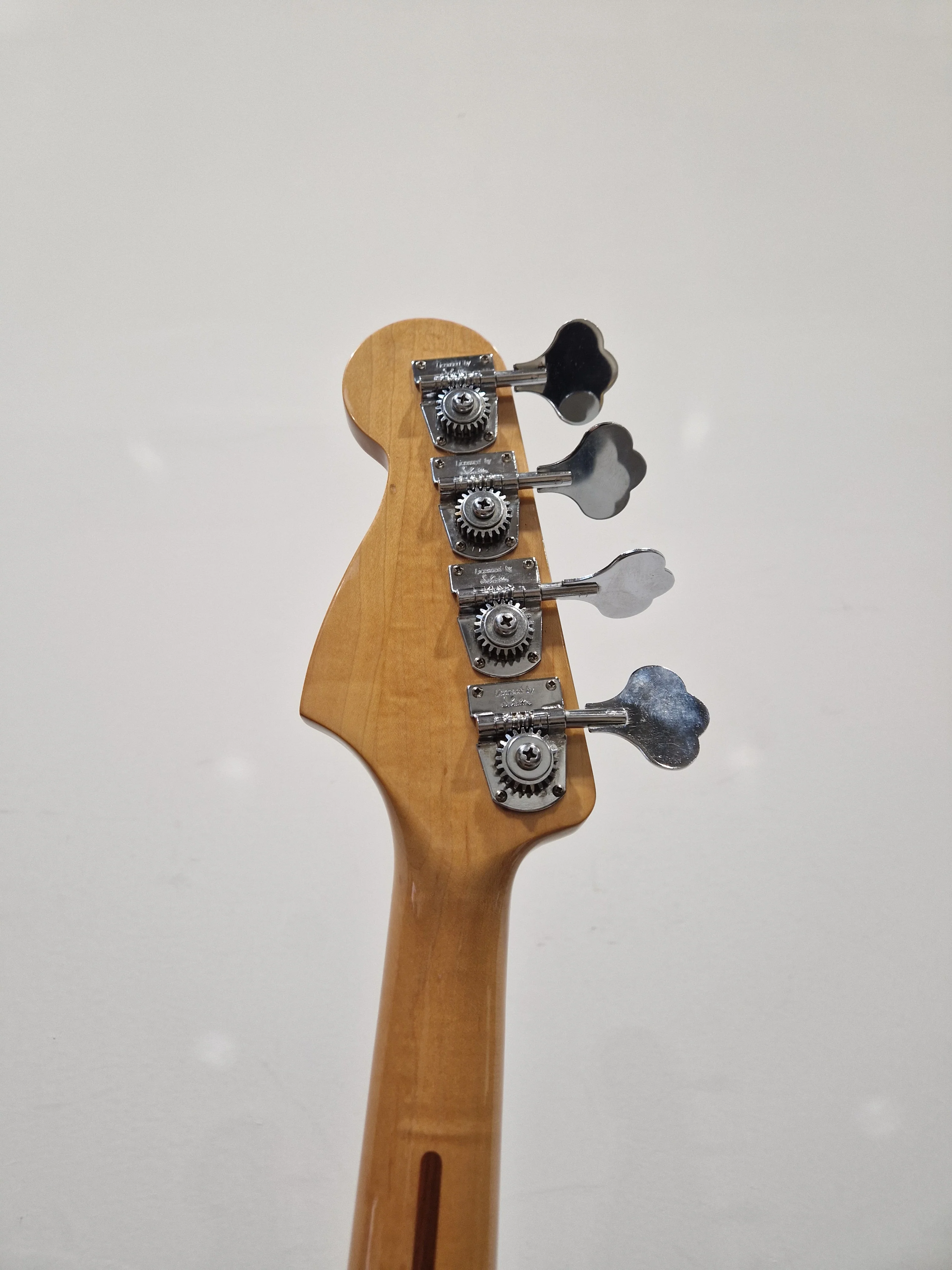 Squier Precision Bass - 4 String, White, Made in Korea Serial Number: S1004338 - Excellent - Image 4