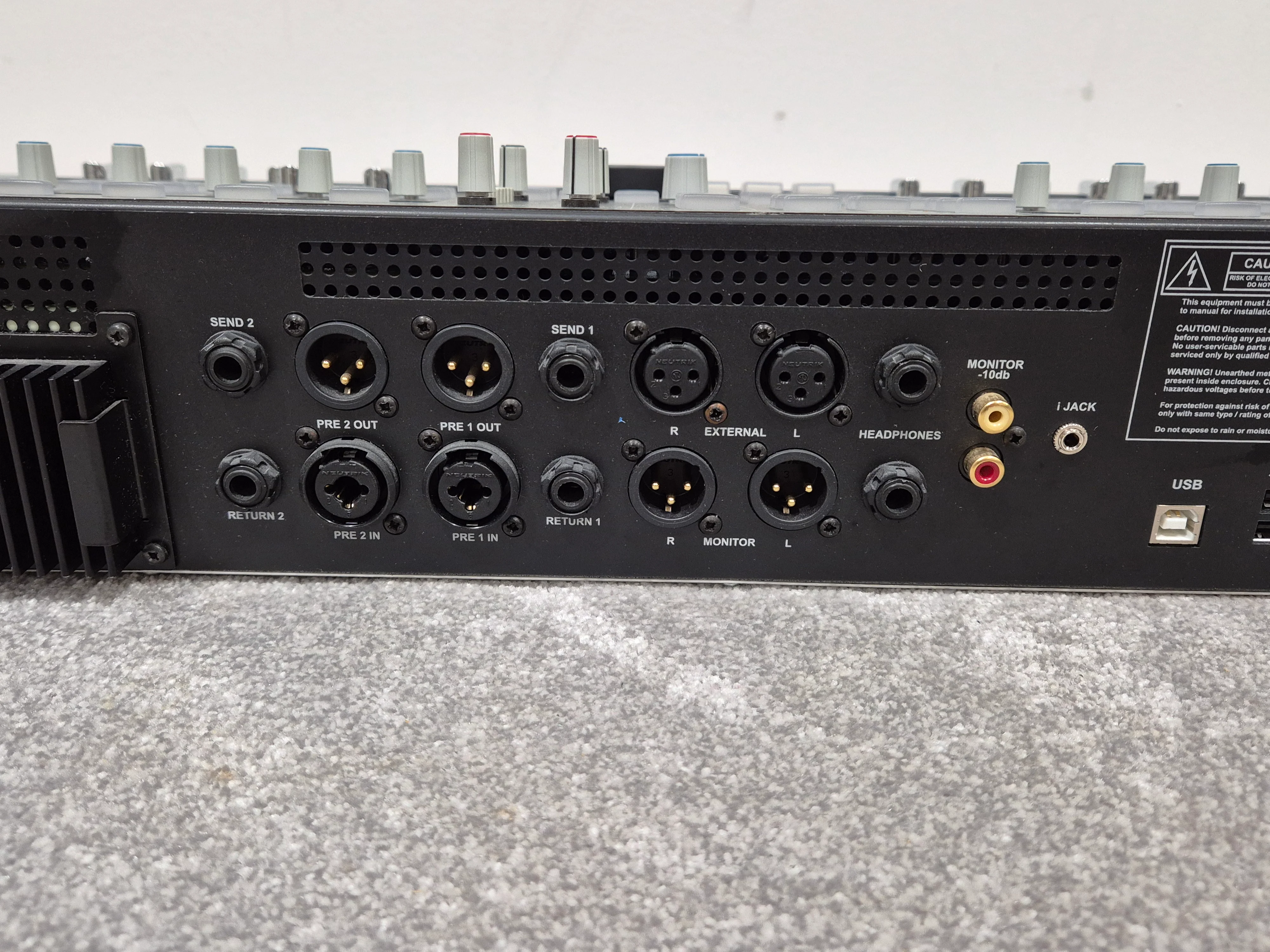 Solid State Logic Nucleus Mark I - Versatile Control Surface w/ Original Box - Image 12
