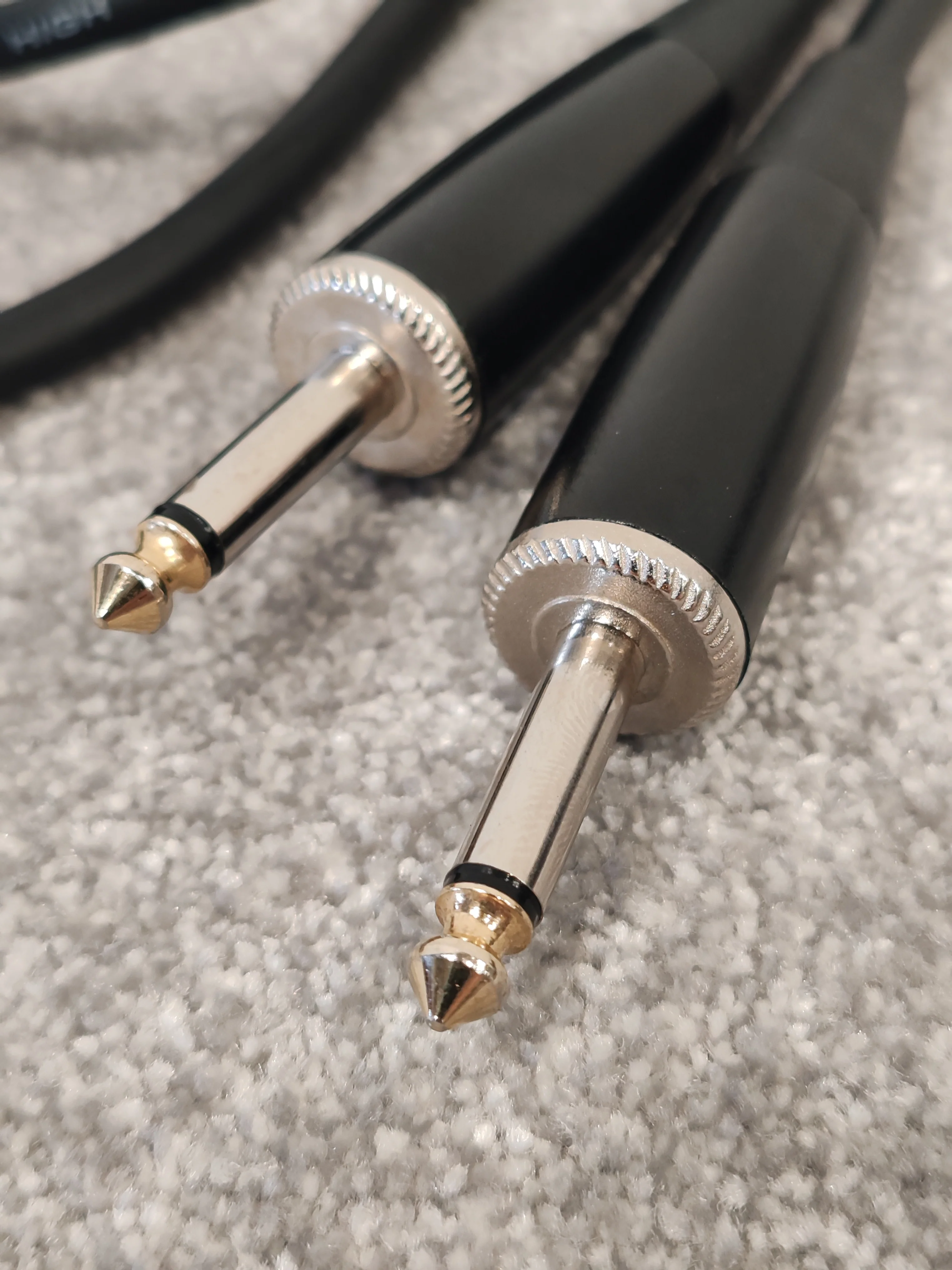 Stagg 1/4" TS Mono High Quality Guitar Cable - 6M - Image 2