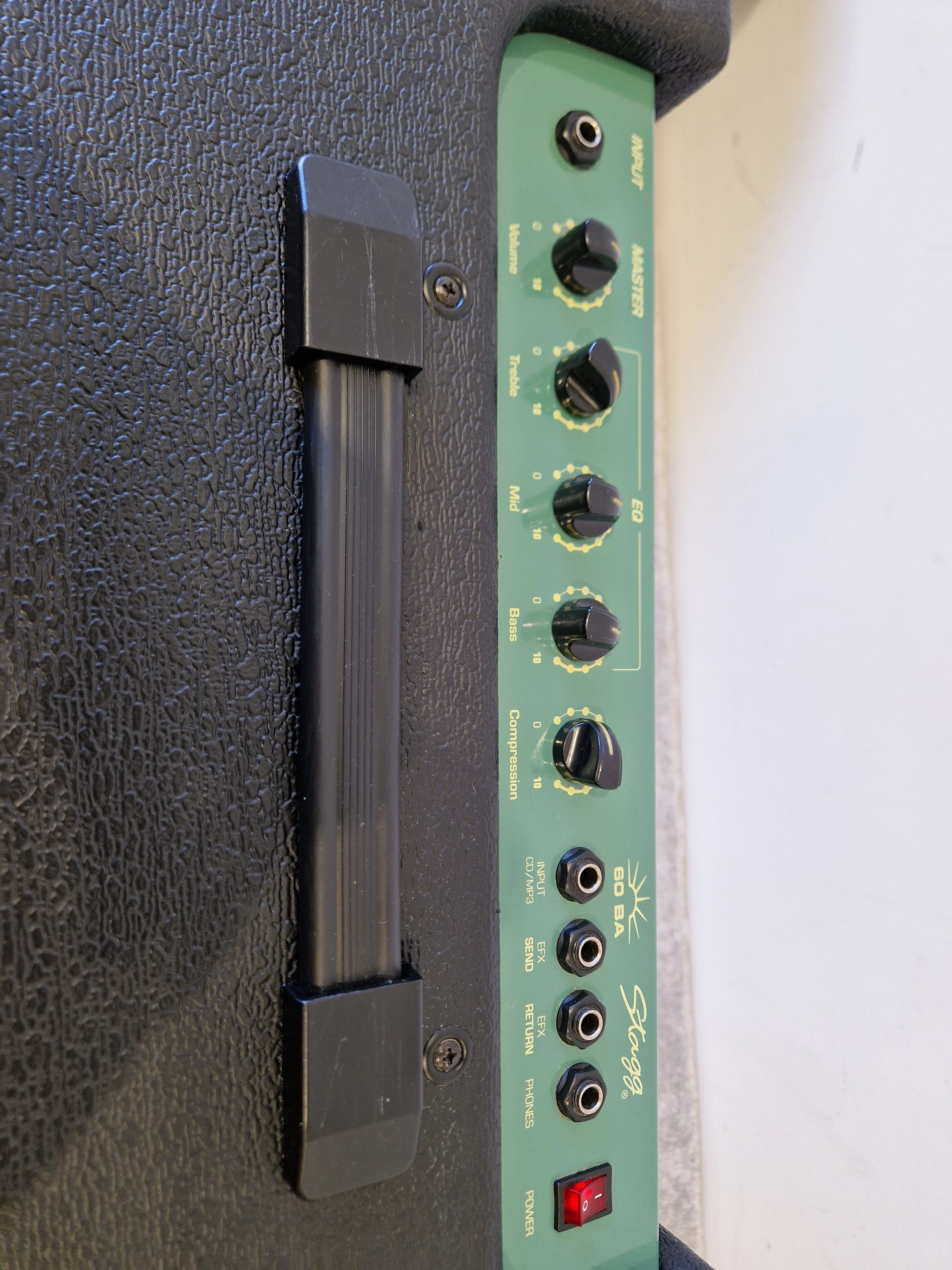 Stagg 60BA Bass Amplifier – Excellent Condition | 60W RMS, 12" Speaker, 3-Band EQ, Compression, Effects Loop, Headphone Out - Image 2