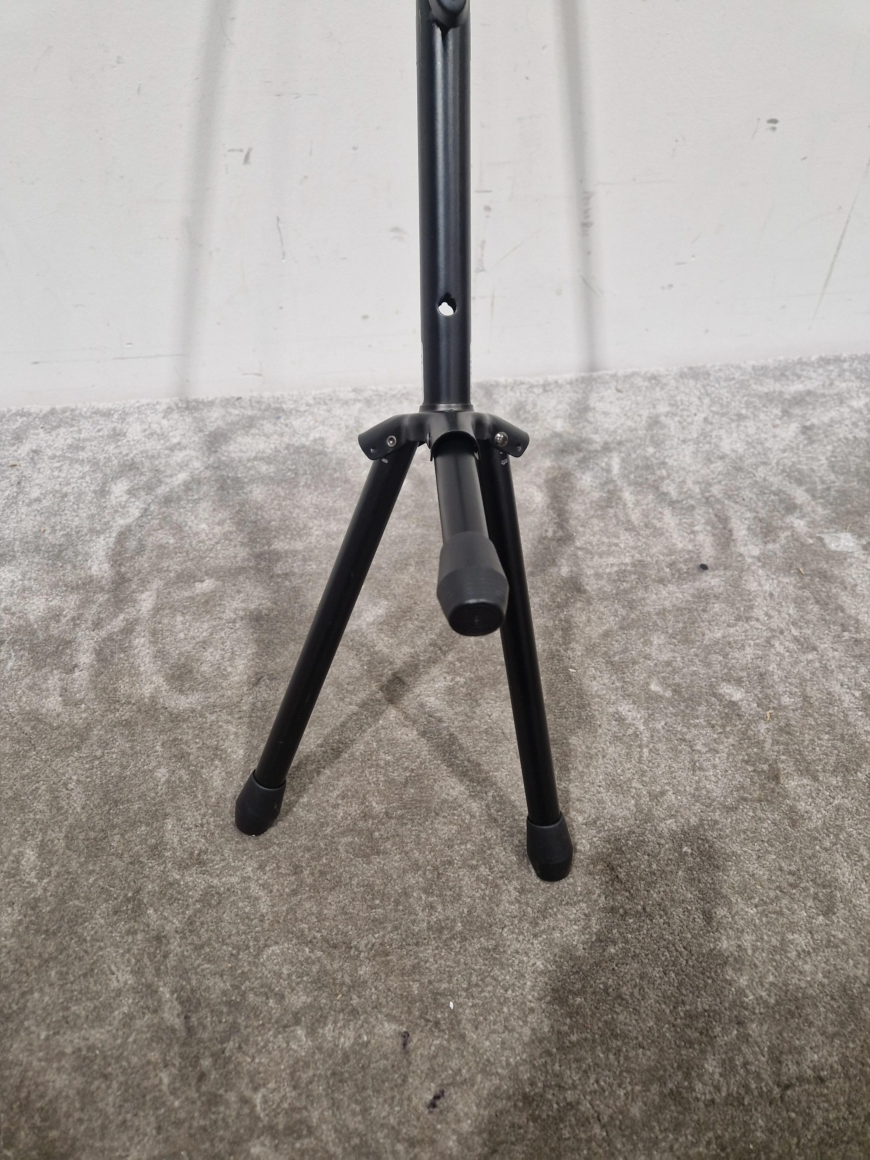 Stagg - Guitar Stand - Black - Excellent - Image 9