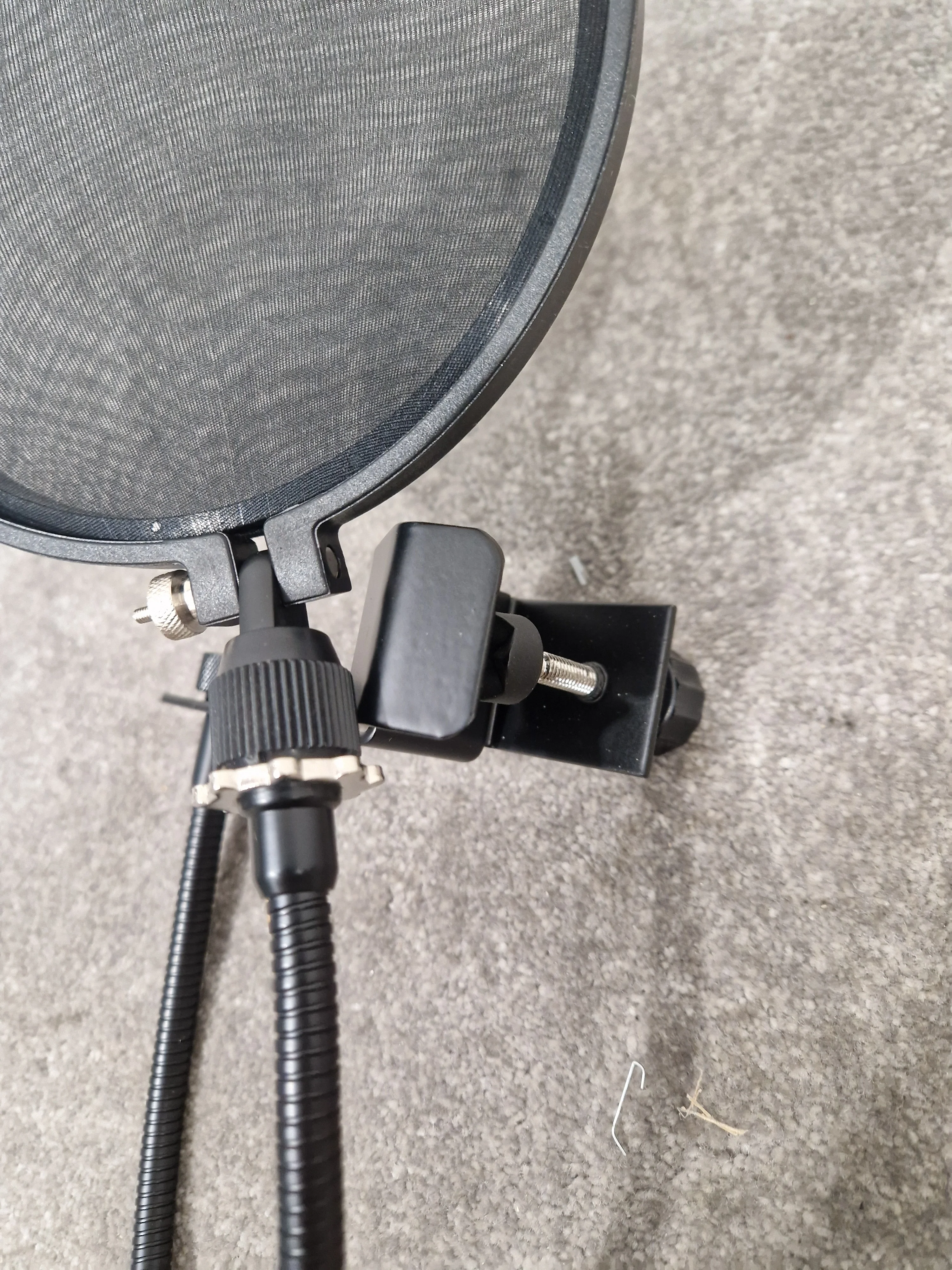 Stagg Pop Shield - Reduces Plosives, Easy to Use - Excellent w/ Original Box - Image 7