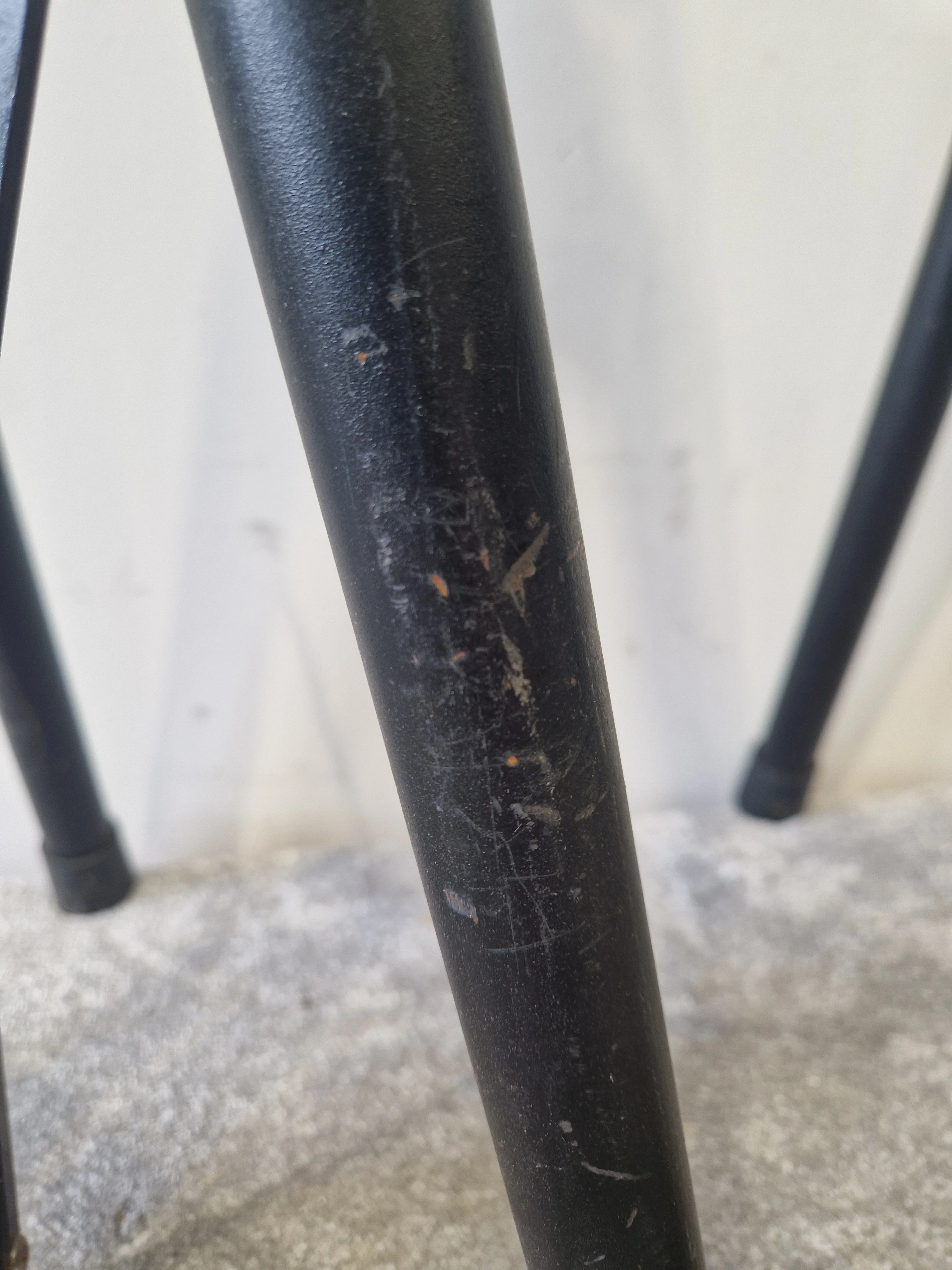 Stagg Speaker Stand Tripod Pair – Adjustable Height – Good - Image 3