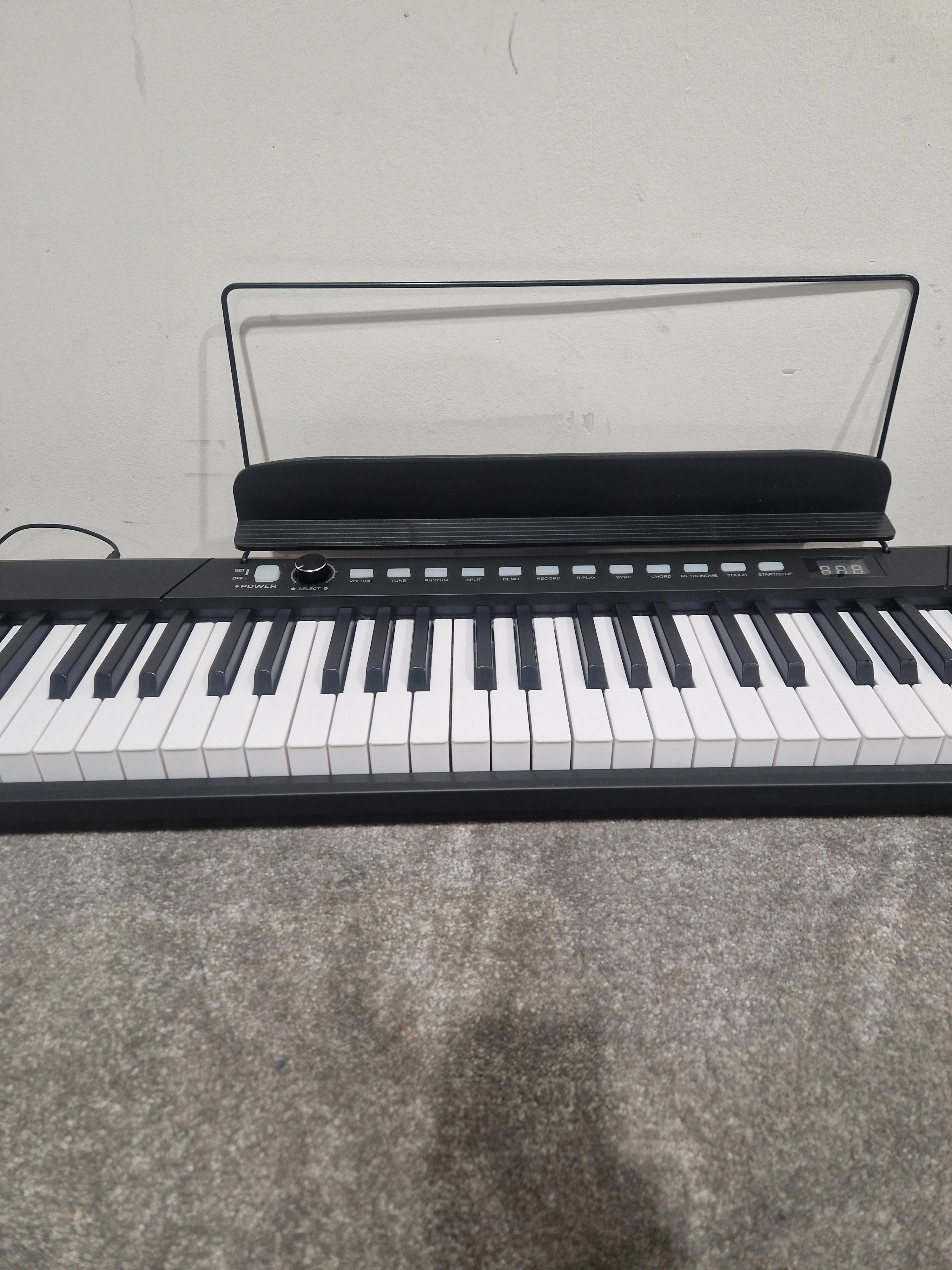 Starfavor 88 Key Keyboard Piano - Digital Performance Instrument - Excellent w/ Original Box & Power Supply - Image 4