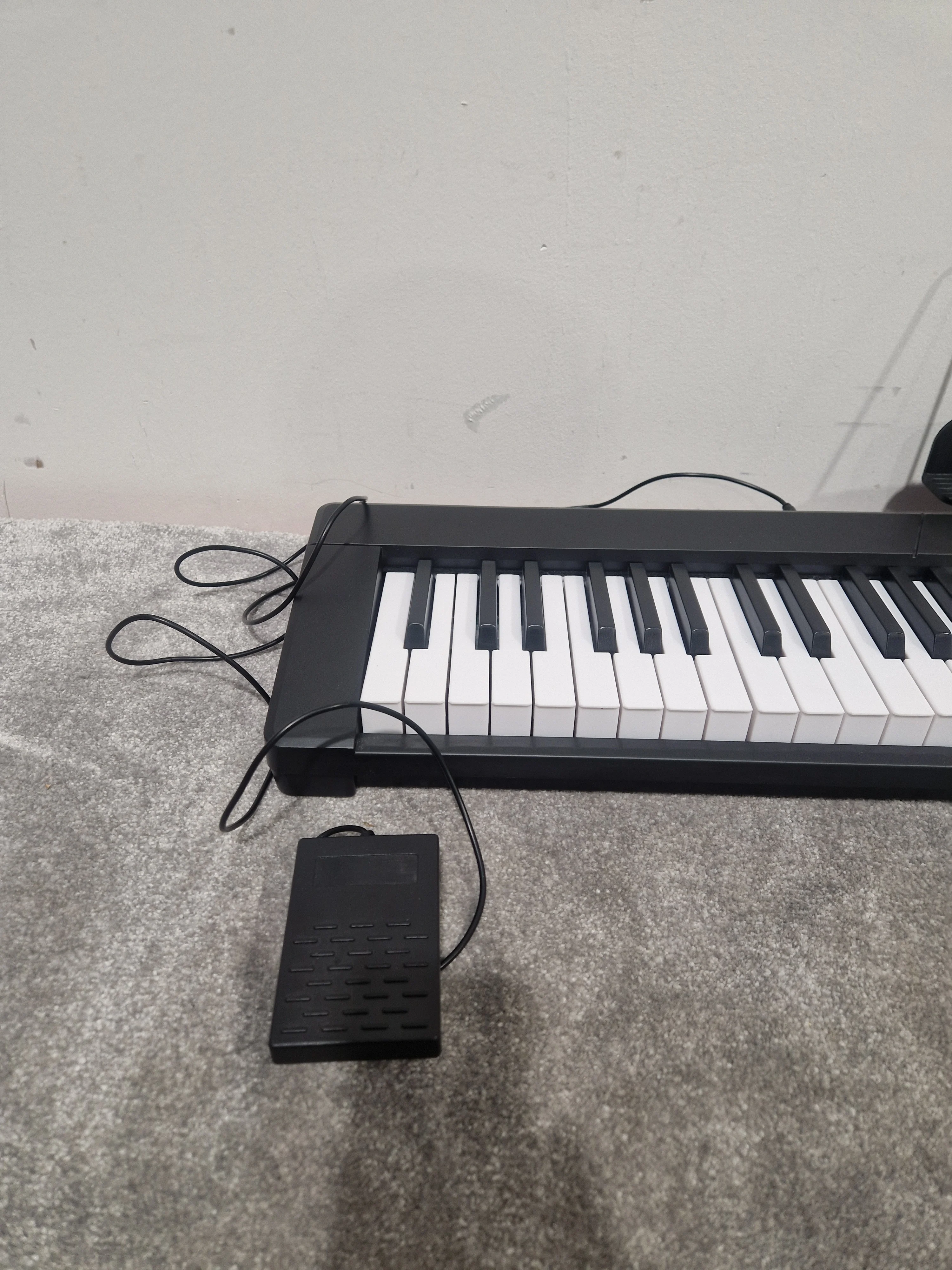 Starfavor 88 Key Keyboard Piano - Digital Performance Instrument - Excellent w/ Original Box & Power Supply - Image 6