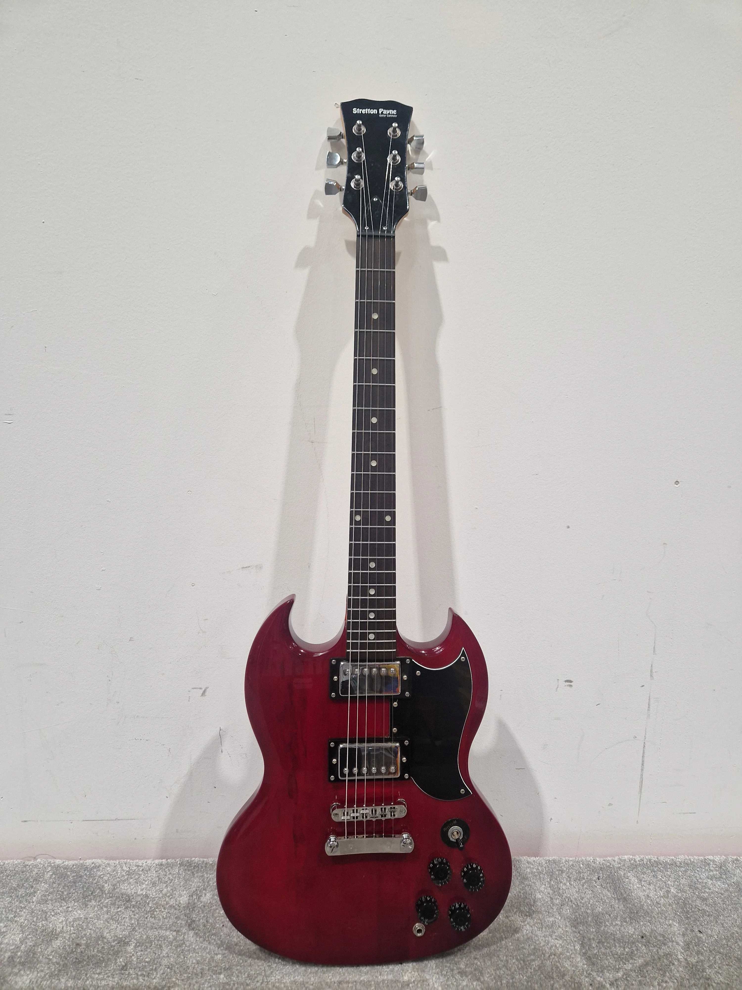 Stretton Payne Electric - Versatile SG Style Electric Guitar - Excellent w/ Stretton Payne Soft Case - Image 2