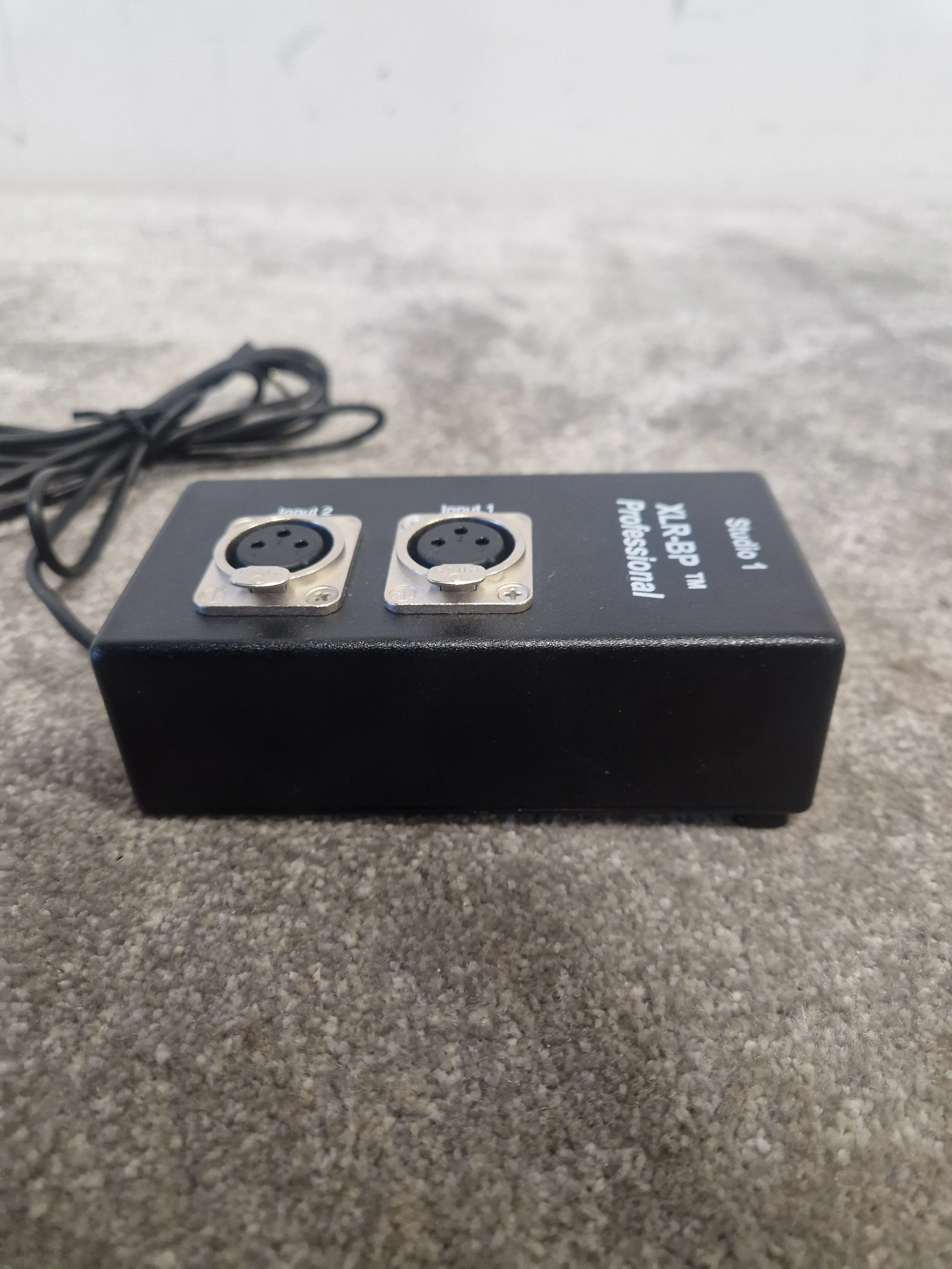 Studio 1 XLR-BP Professional - Audio Breakout Box - Black - Excellent - Image 5
