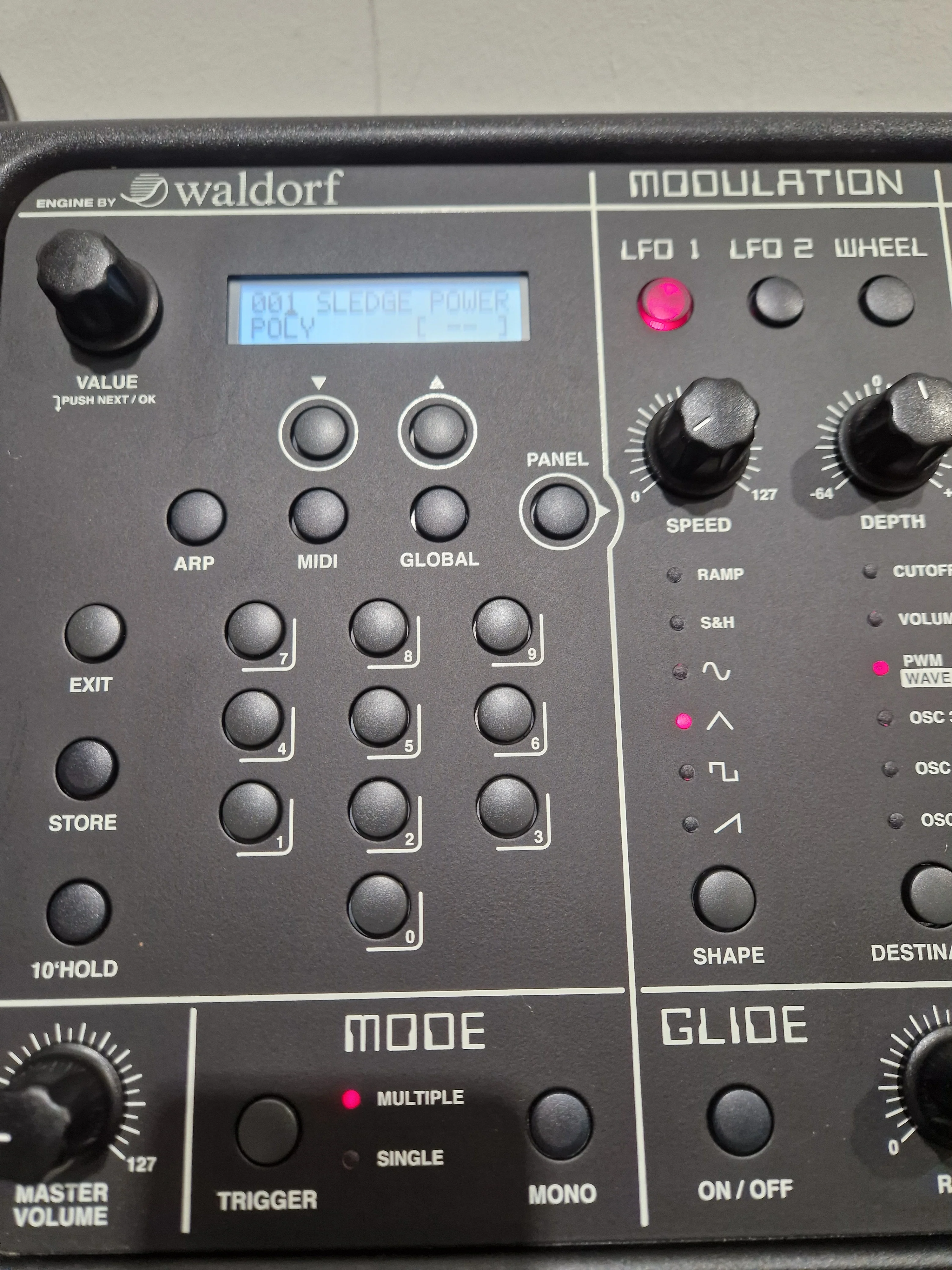 Studiologic Sledge - Synthesizer - Orange/Black - Excellent w/ Power cable - Image 17