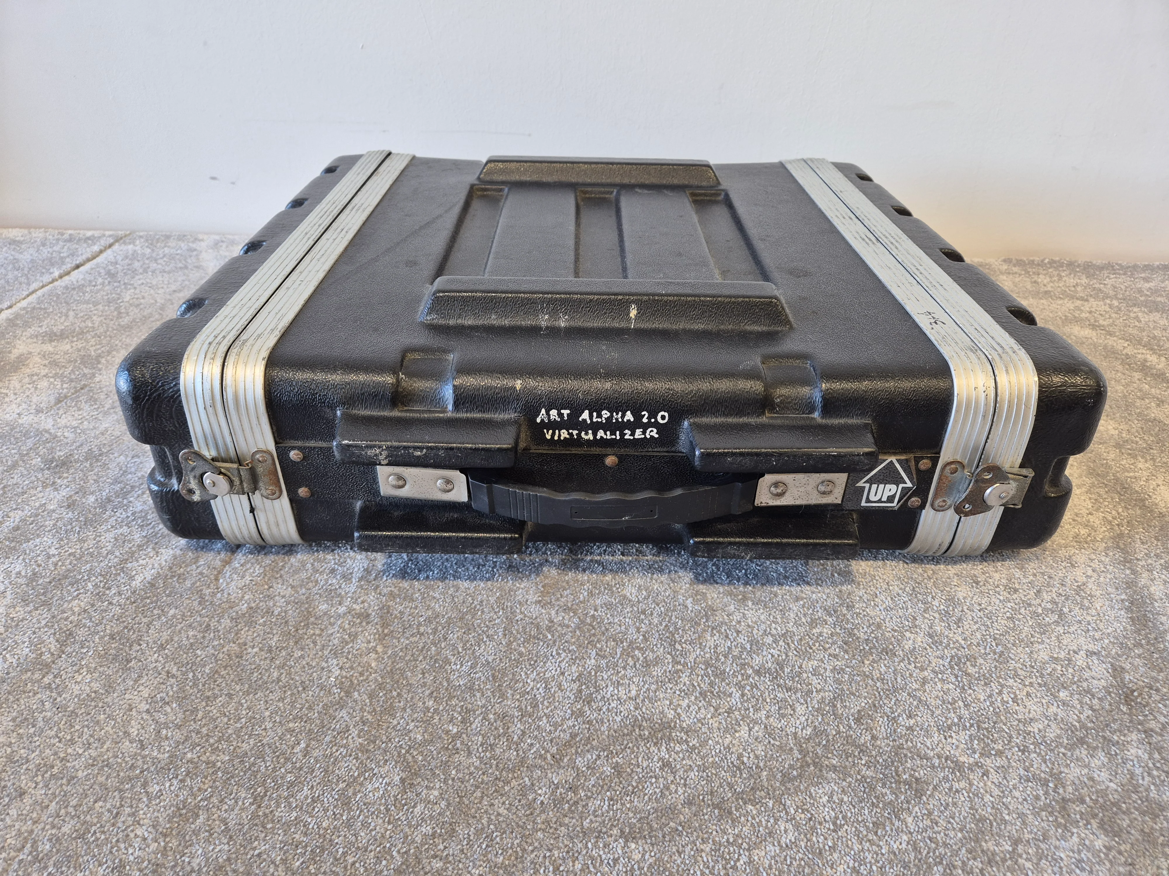 Studiomaster 1200D Power Amplifier - Live Sound and Studio Amplifier w/ Flight Case - Image 8