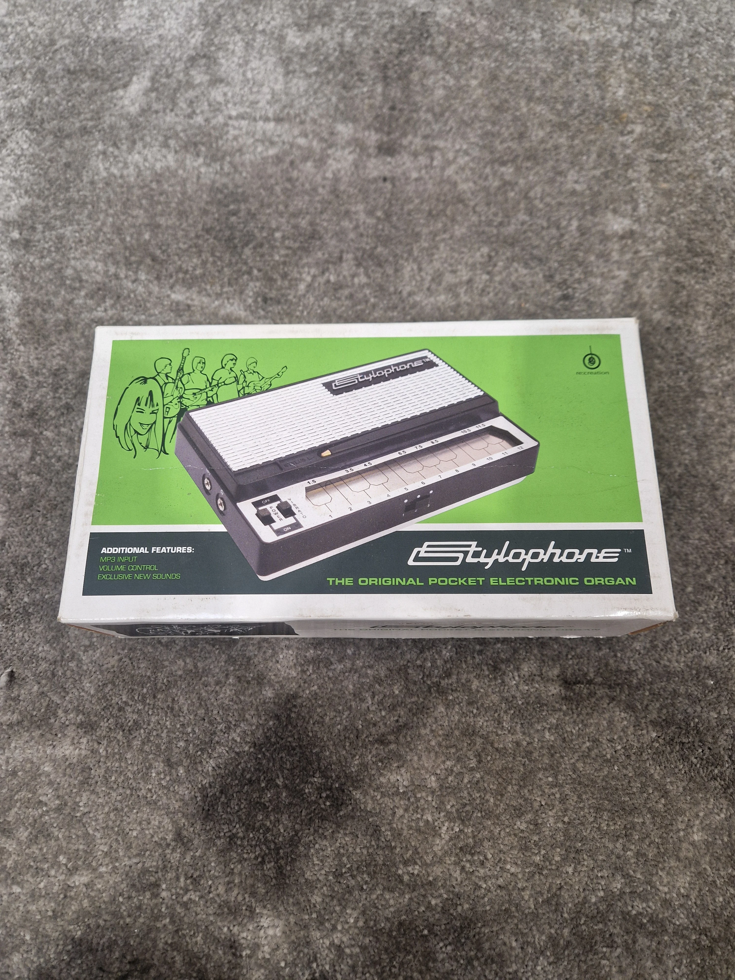 Stylophone The Original Pocket Electronic Organ Keyboard - Retro Design, Portable - Spares or Repair - Image 3