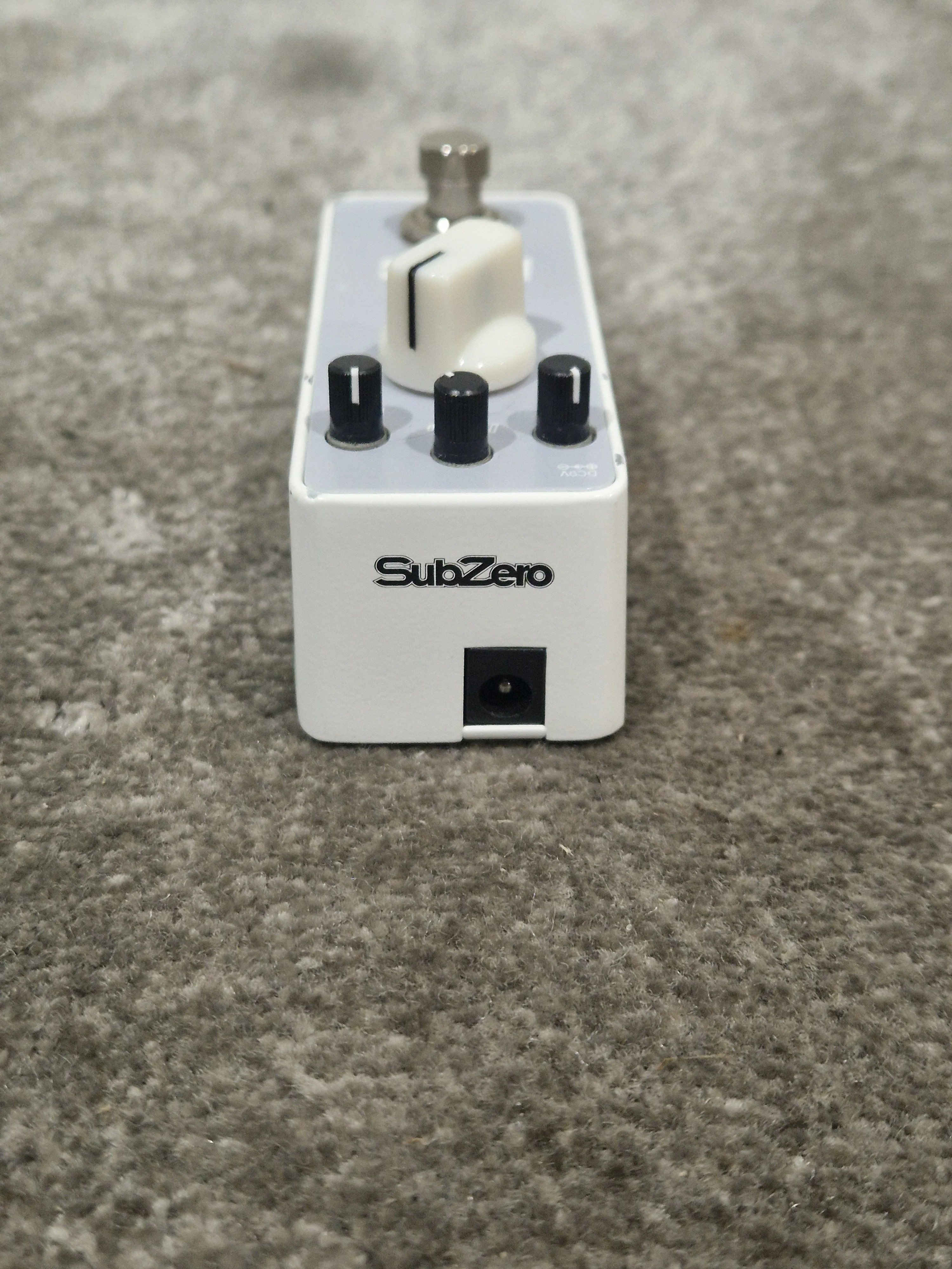 Subzero Arctic Fuzz - Classic Fuzz Pedal - Excellent - Image 8