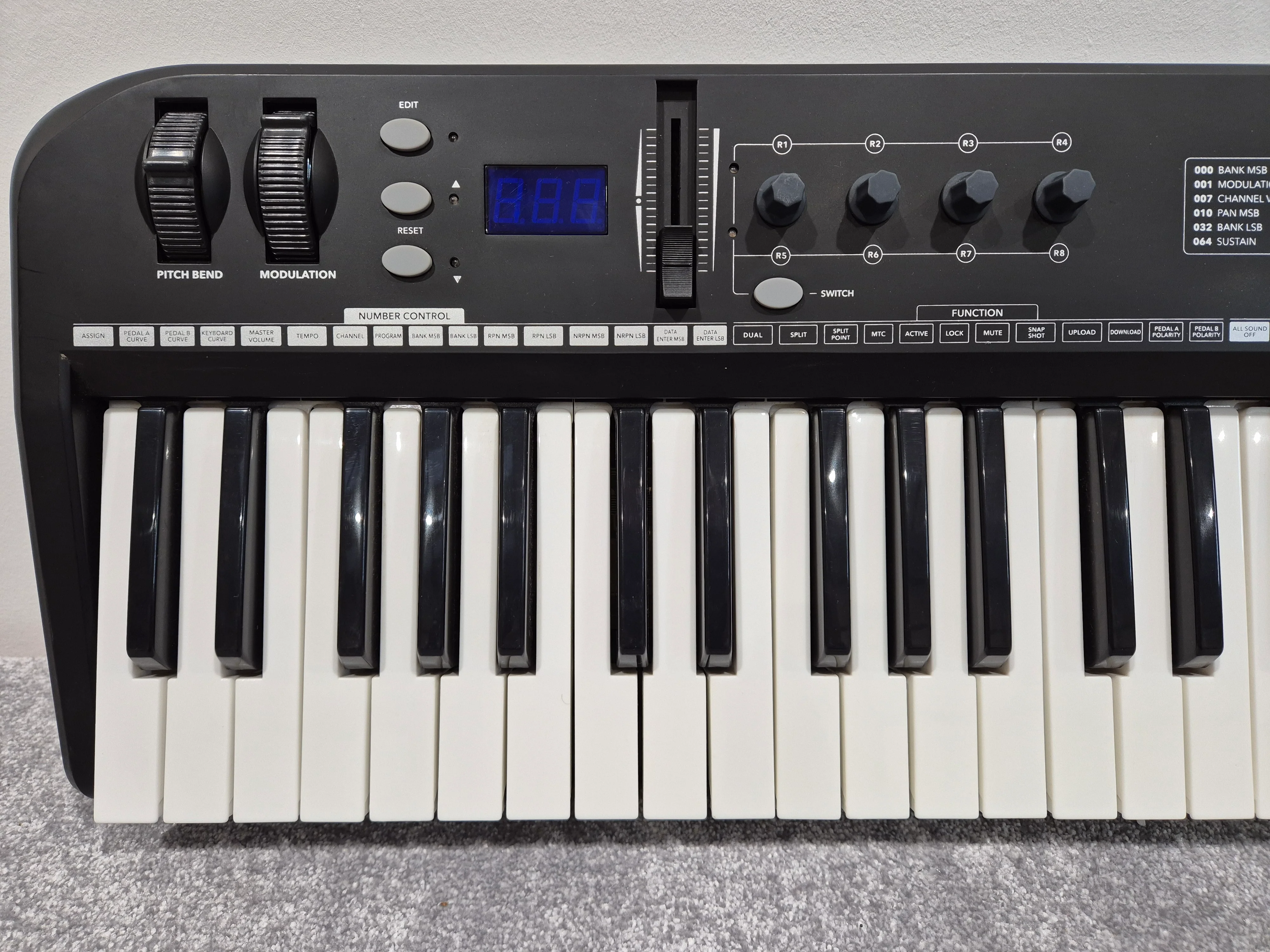 SubZero ControlKey49 - Slim MIDI Controller Keyboard + Power Lead - Image 3