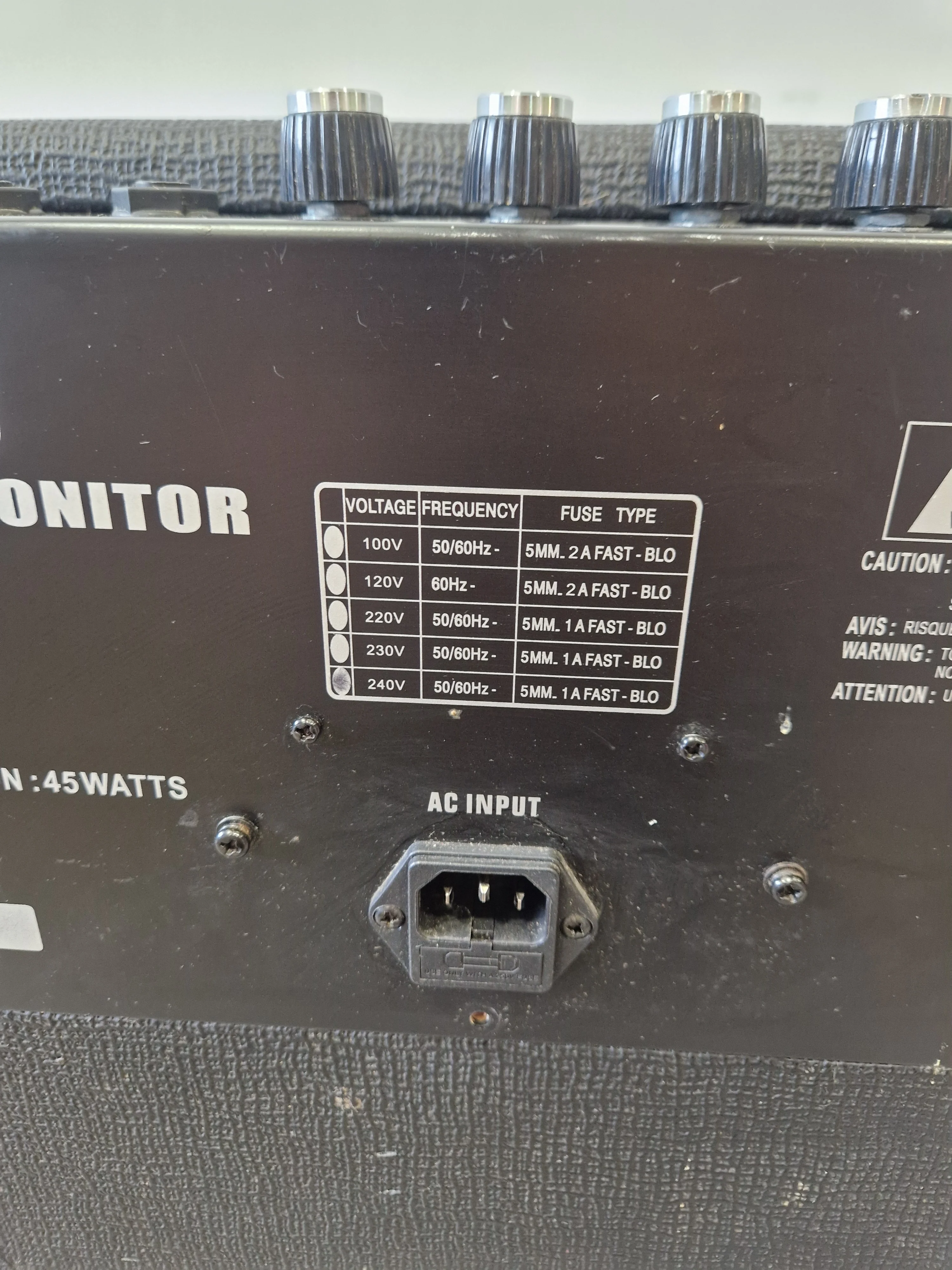 SubZero DR-30 Drum Amplifier – Compact Stage Monitor – Very Good - Image 11