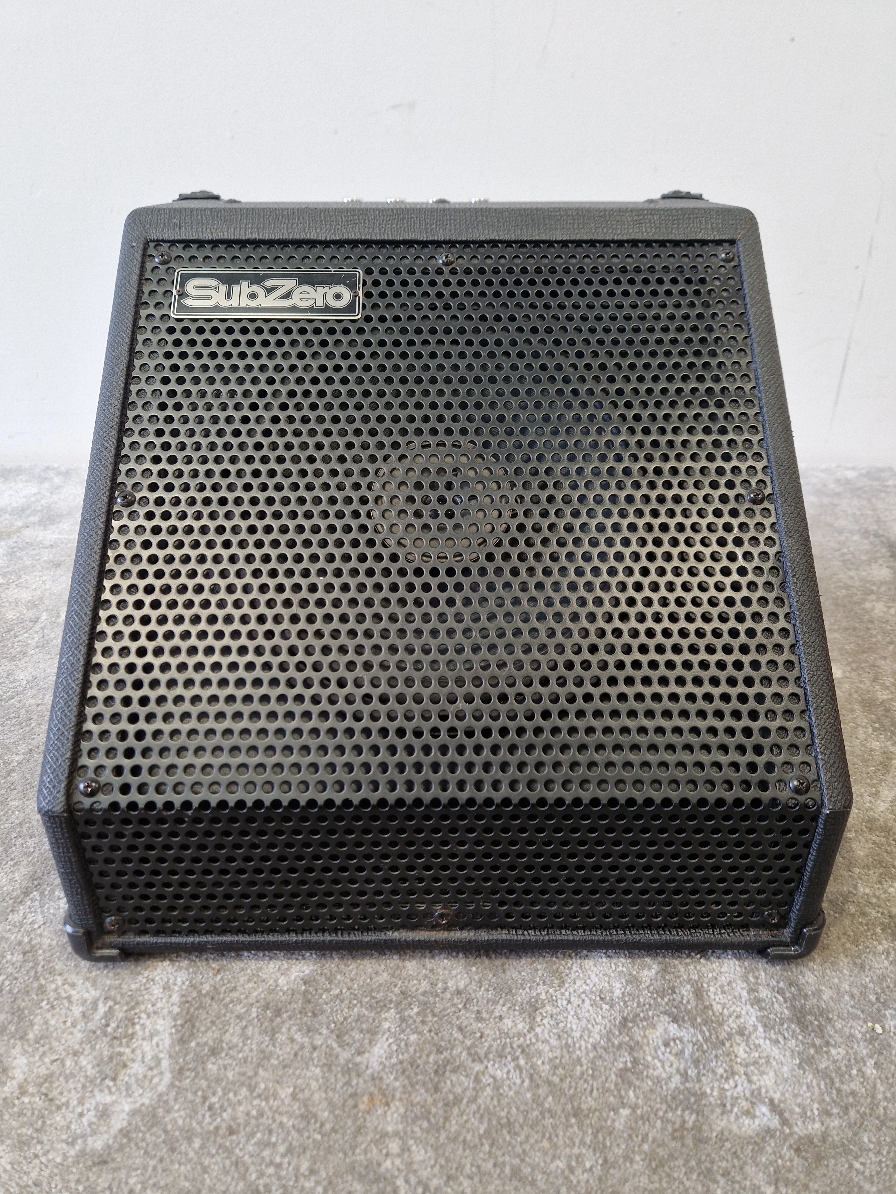 SubZero DR-30 Drum Amplifier – Compact Stage Monitor – Very Good - Image 2