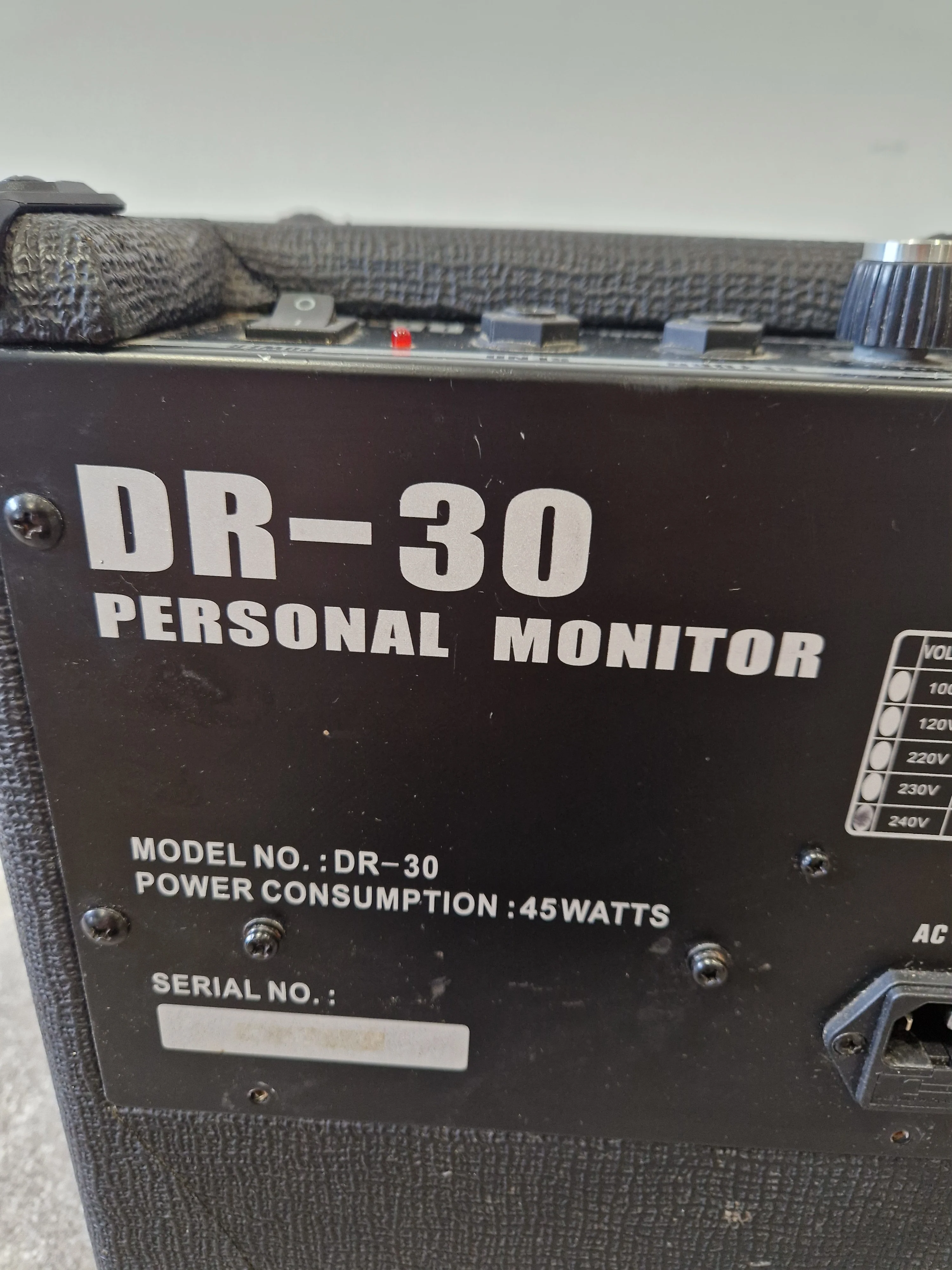 SubZero DR-30 Drum Amplifier – Compact Stage Monitor – Very Good - Image 9