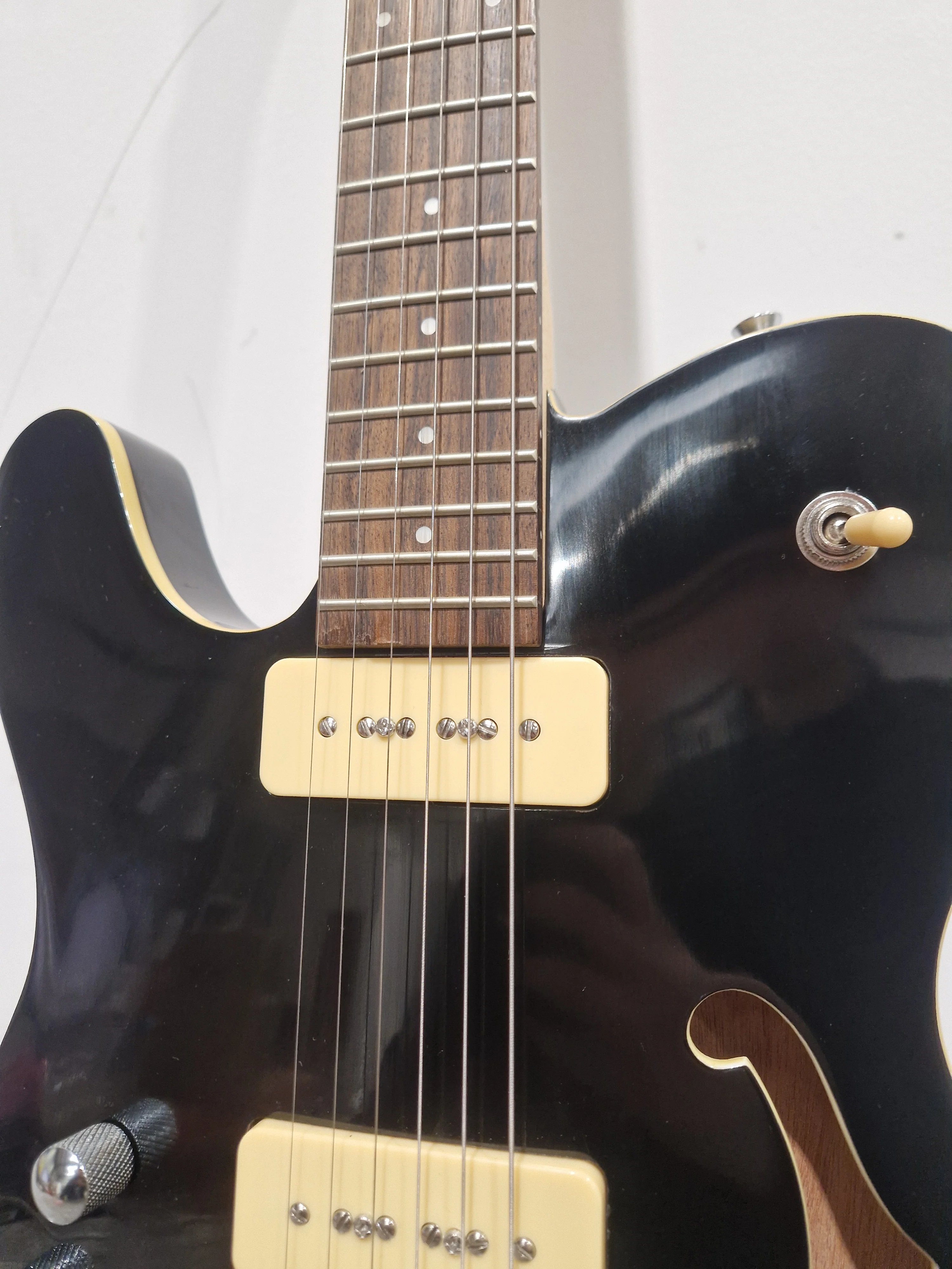 SubZero PARADIGMSH - Left-Handed Electric Guitar - Black - Excellent - Image 13