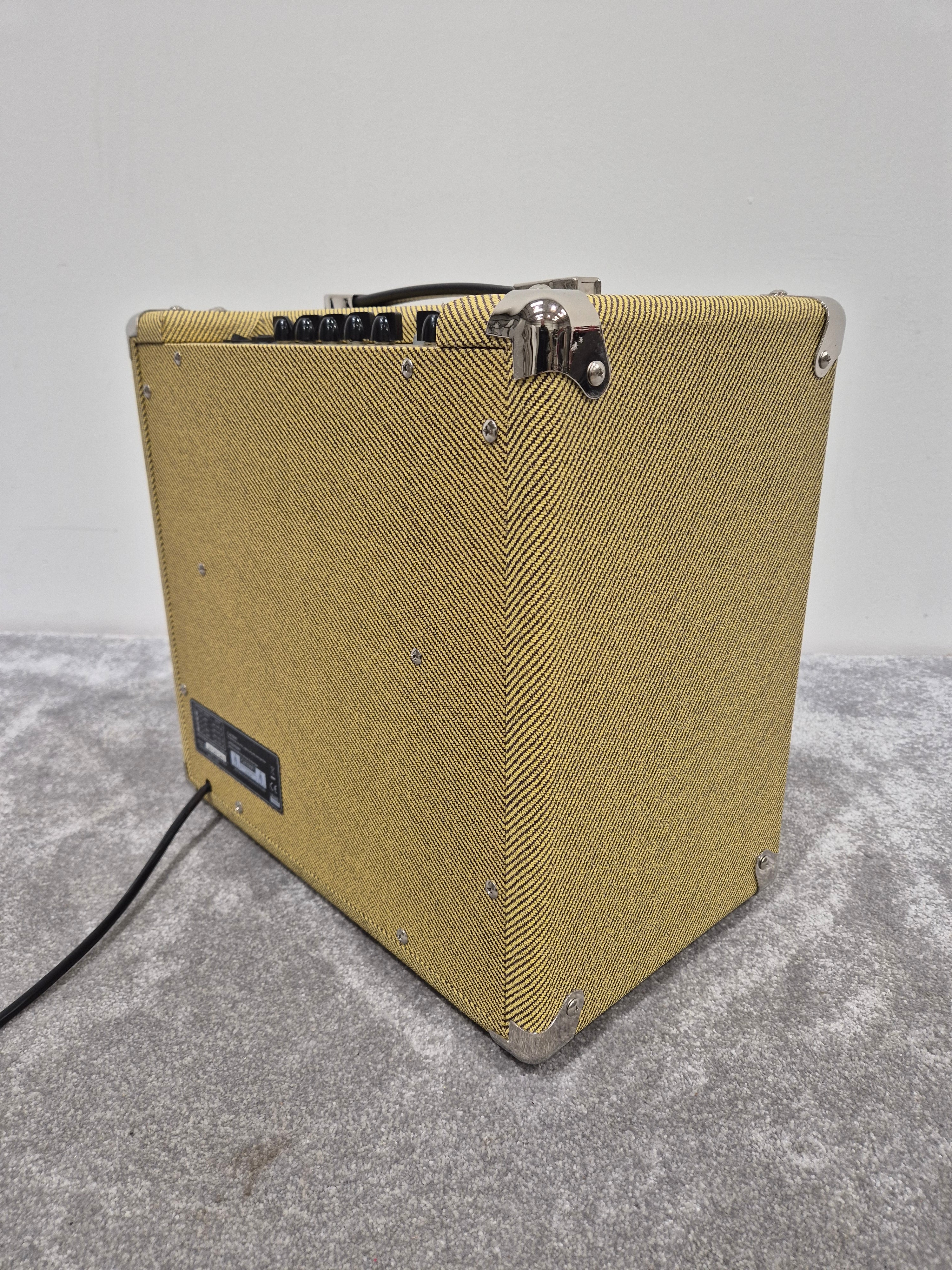 SubZero V35RG - 35-watt Guitar Combo Amplifier - Image 6