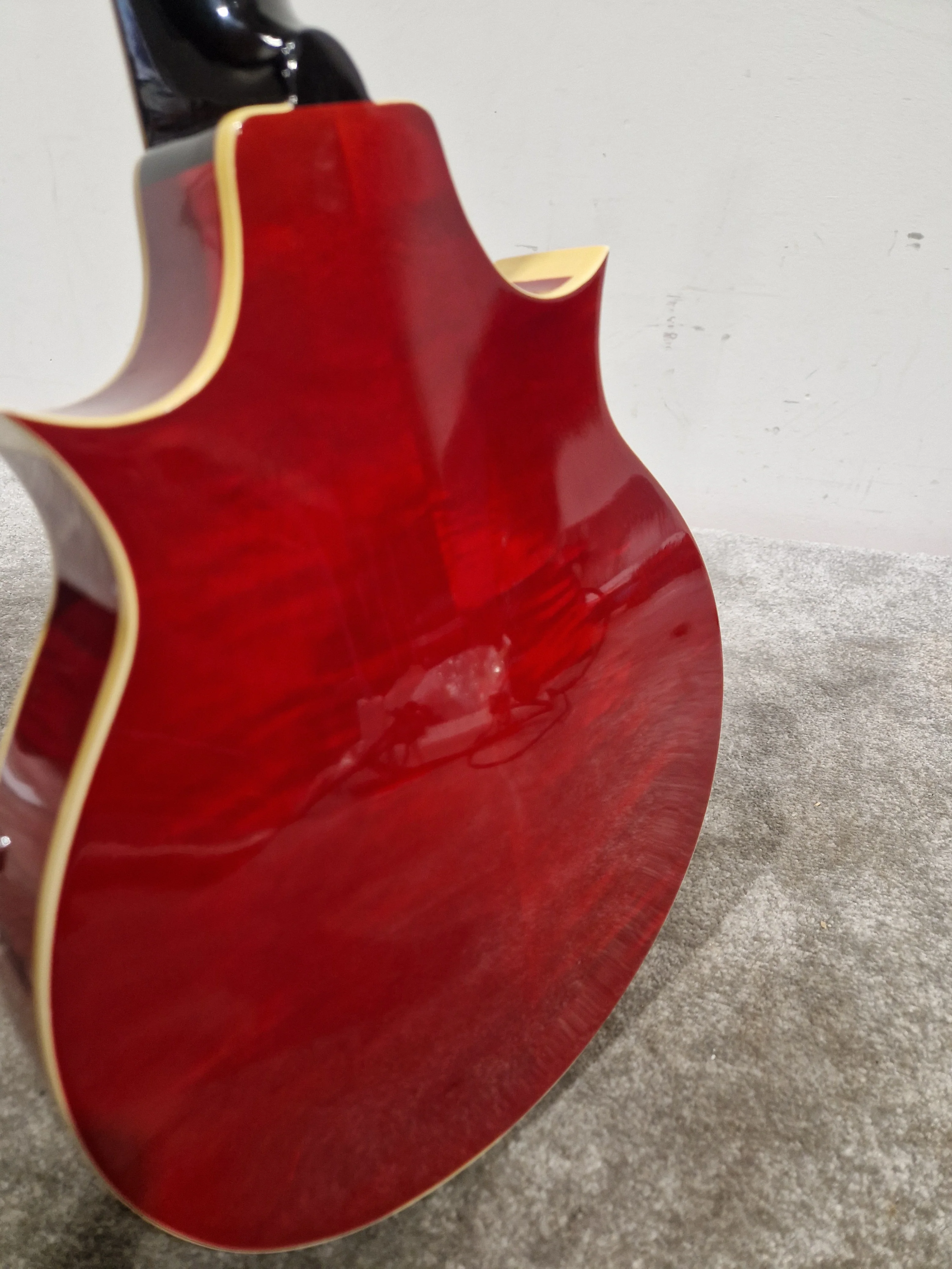 Suzuki MF-300 - Mandolin - Sunburst - Excellent - Image 13