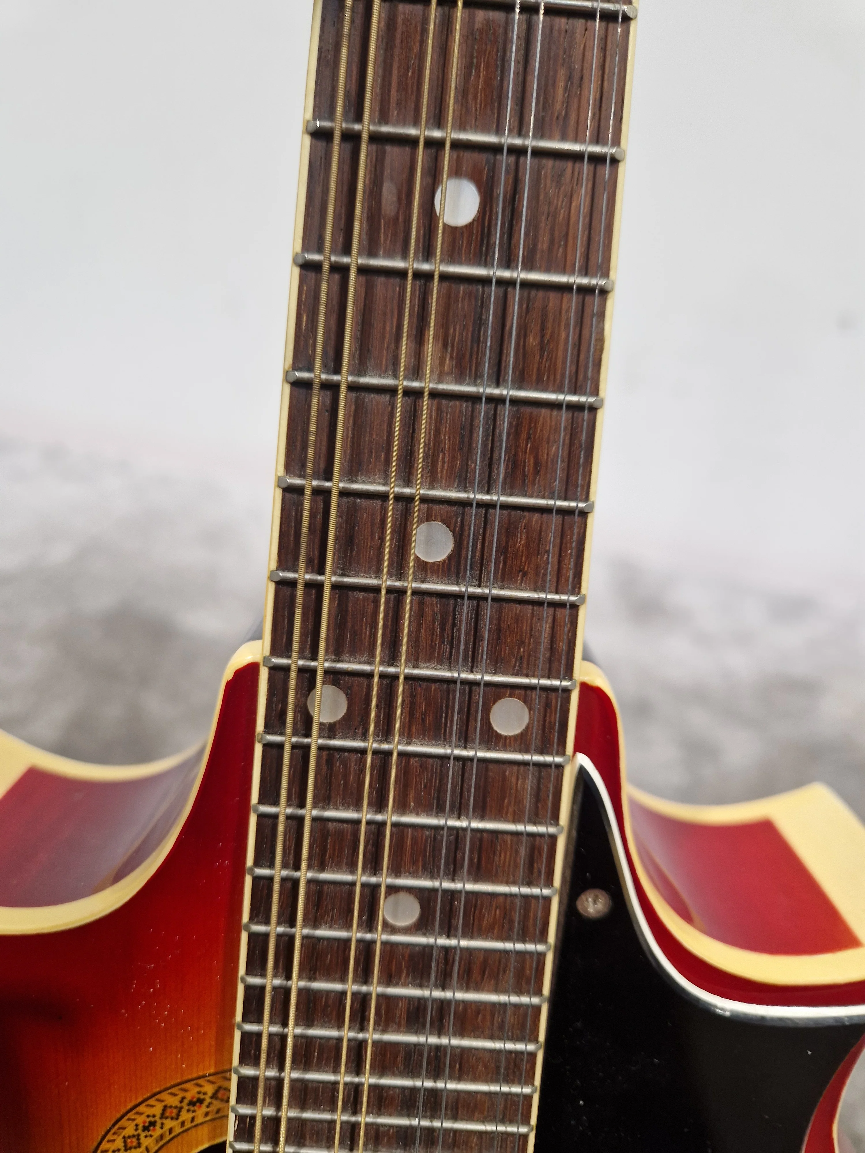 Suzuki MF-300 - Mandolin - Sunburst - Excellent - Image 6