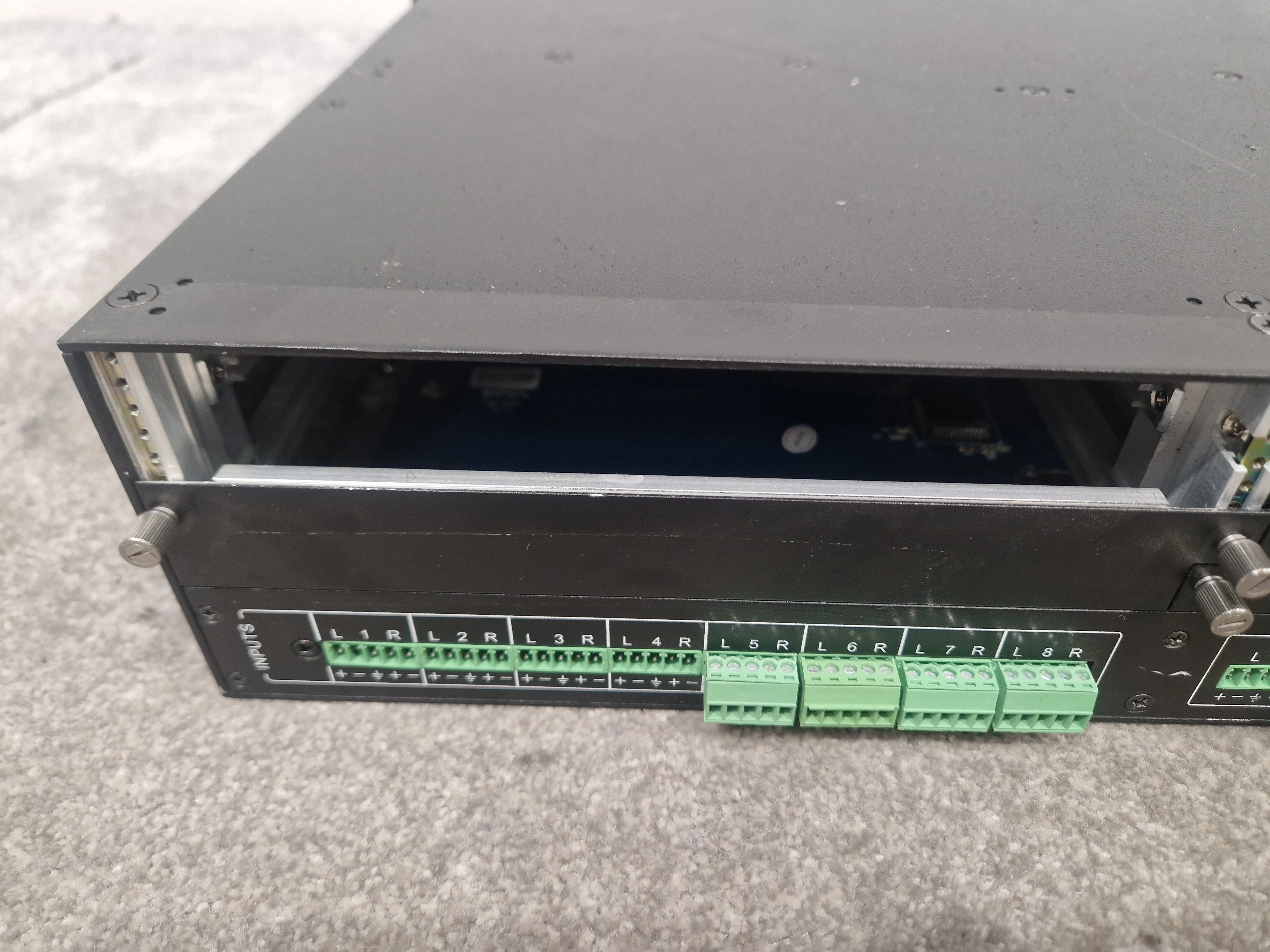 SY MM-88A Modular Matrix Switcher - Professional Audio Routing, 8x8 Matrix - Fair - Image 5
