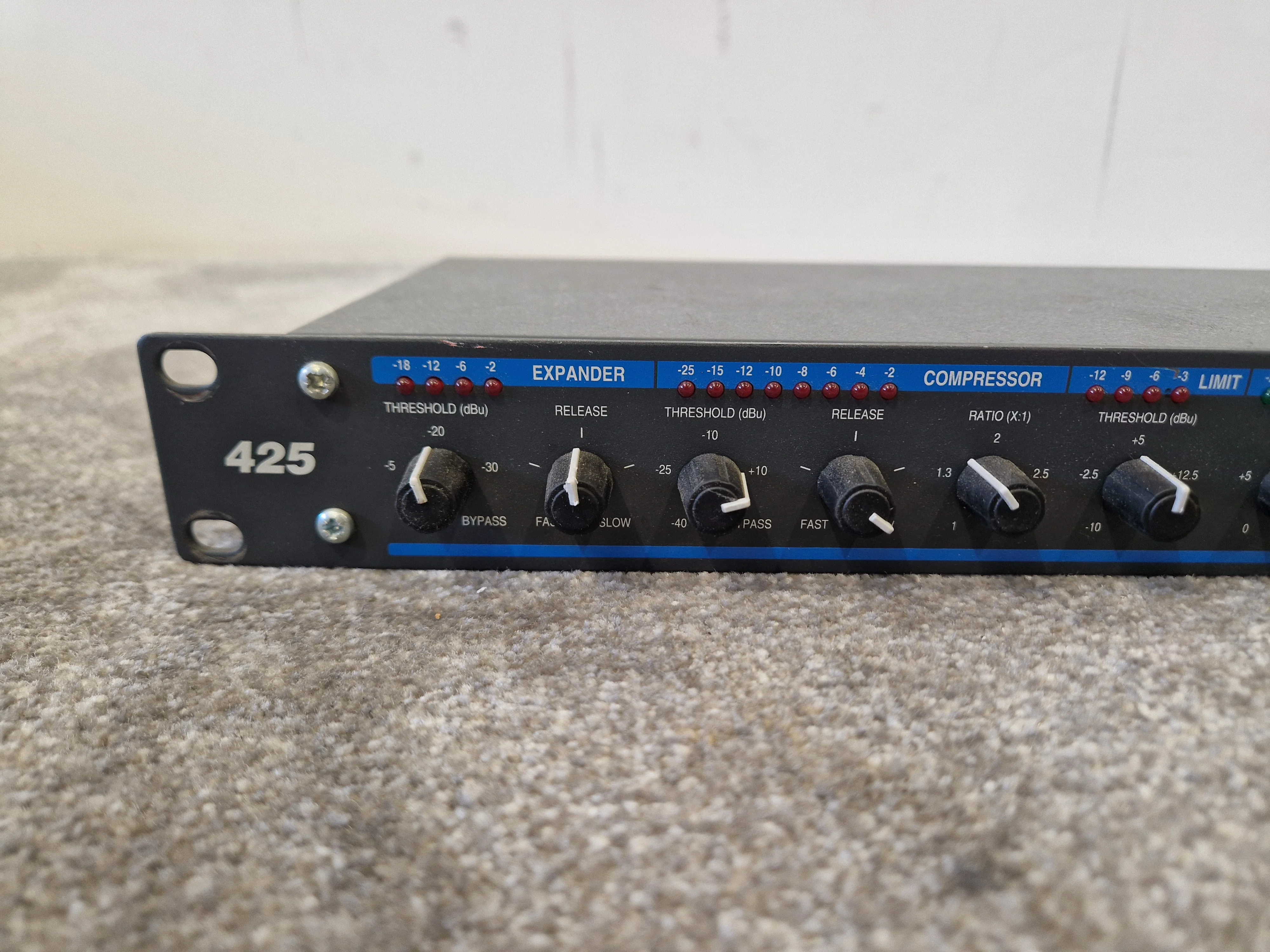 Symetrix 425 – Dual Compressor / Limiter / Expander – Fair - Spares or Repairs - Image 15