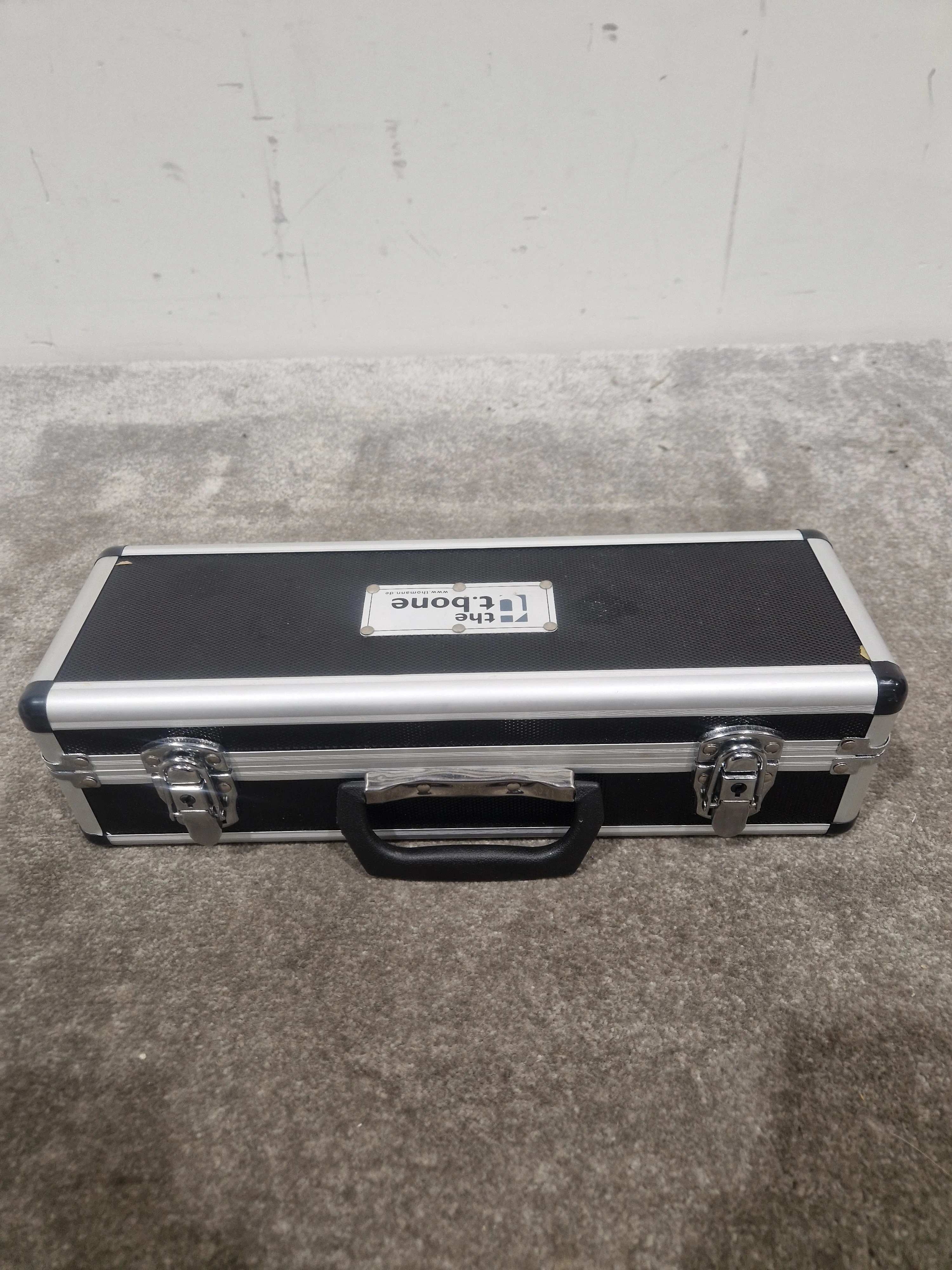 T.bone SC-450 Black Microphone - Large-Diaphragm Condenser - Very Good w/ Original Box & Hard Case & Mic Cable - Image 7