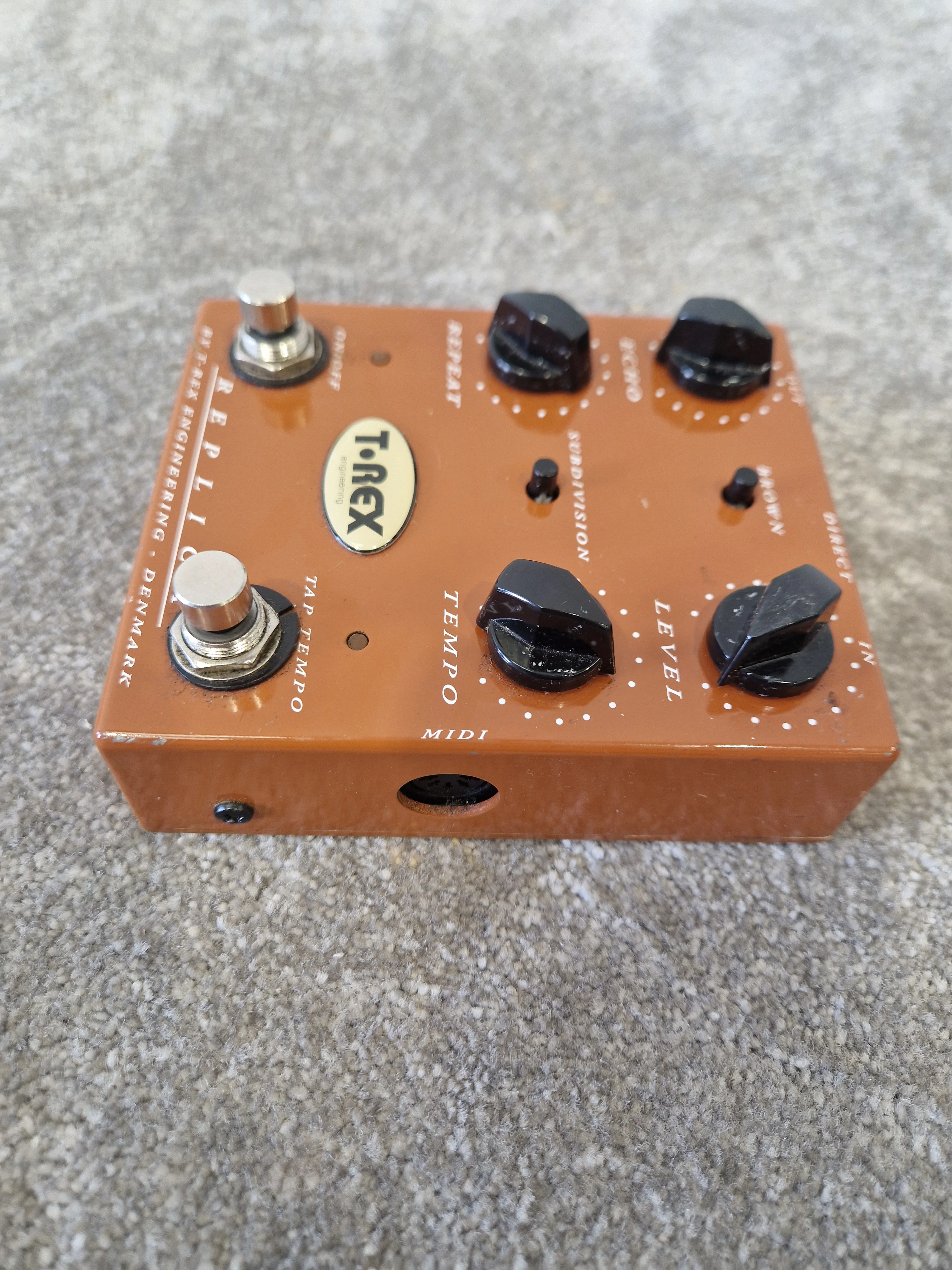 T-Rex Replica Delay Pedal – Tap Tempo & Vintage/Modern Modes – Very Good - Image 2