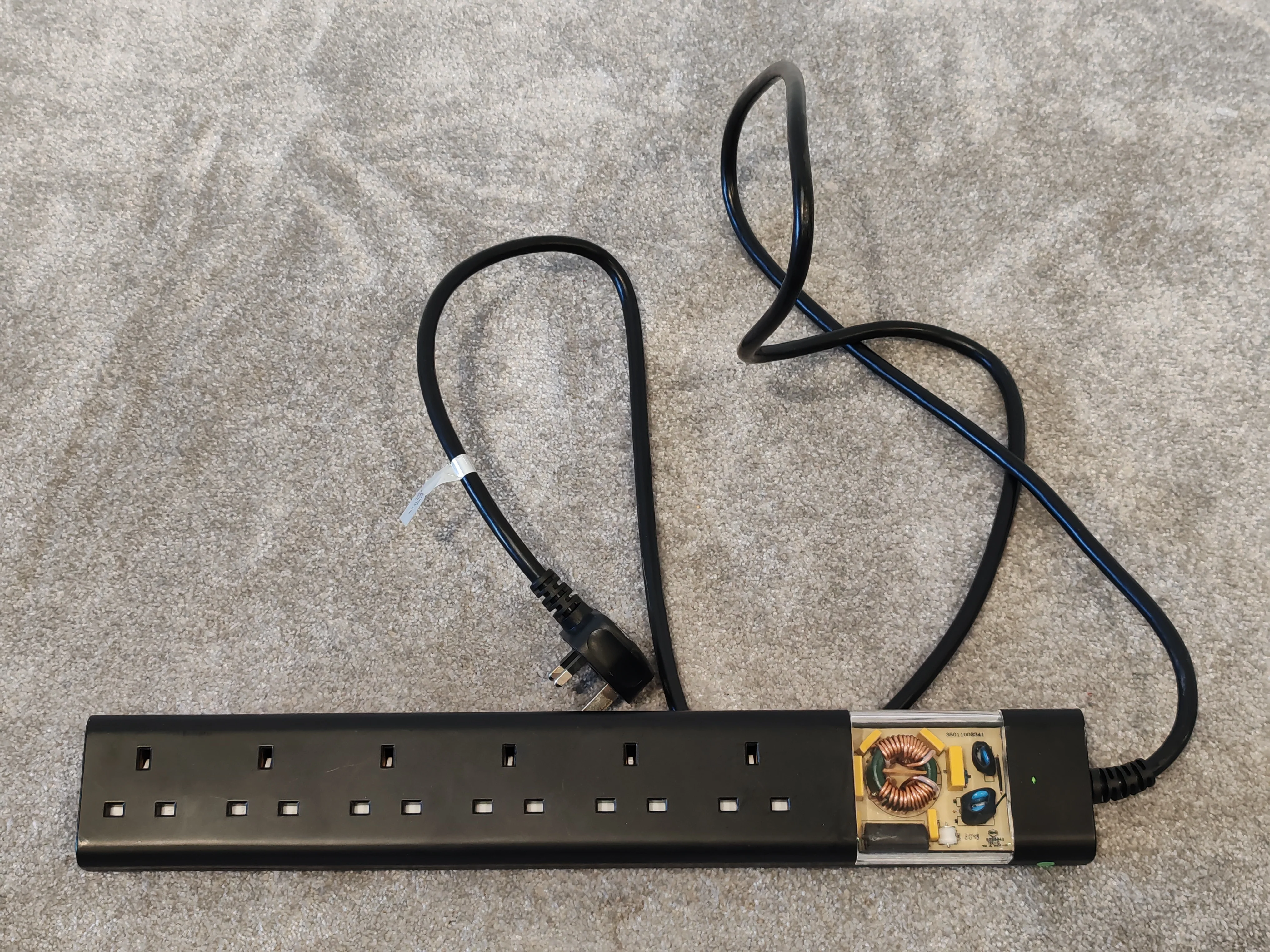 Tacima CS947 6 Way UK Mains Conditioner with Surge Protector Interference Filter - Image 2