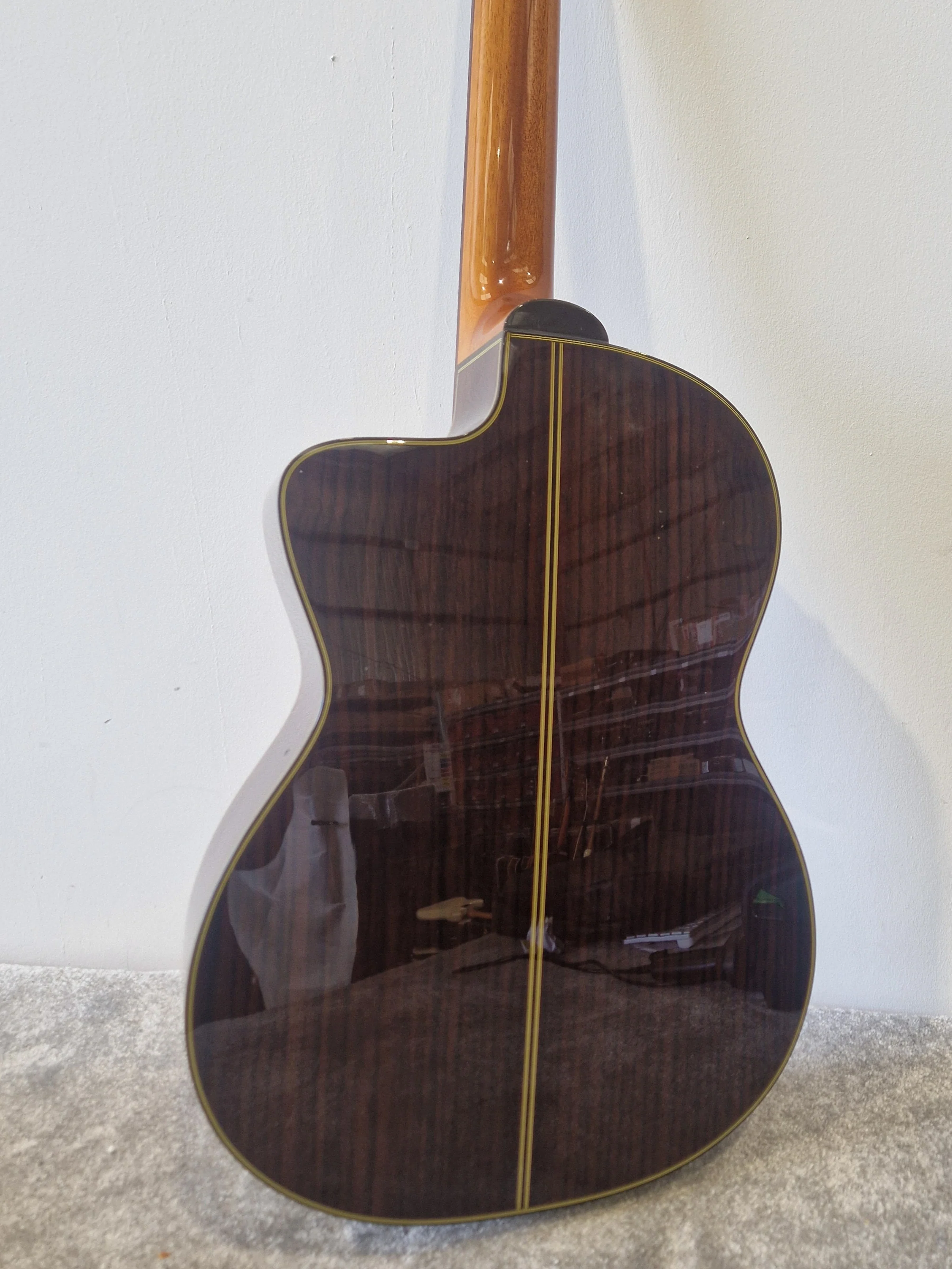 Takamine TC132SC Classical Electro-Acoustic Guitar - Excellent w/ Hard Case & Certification - Image 5