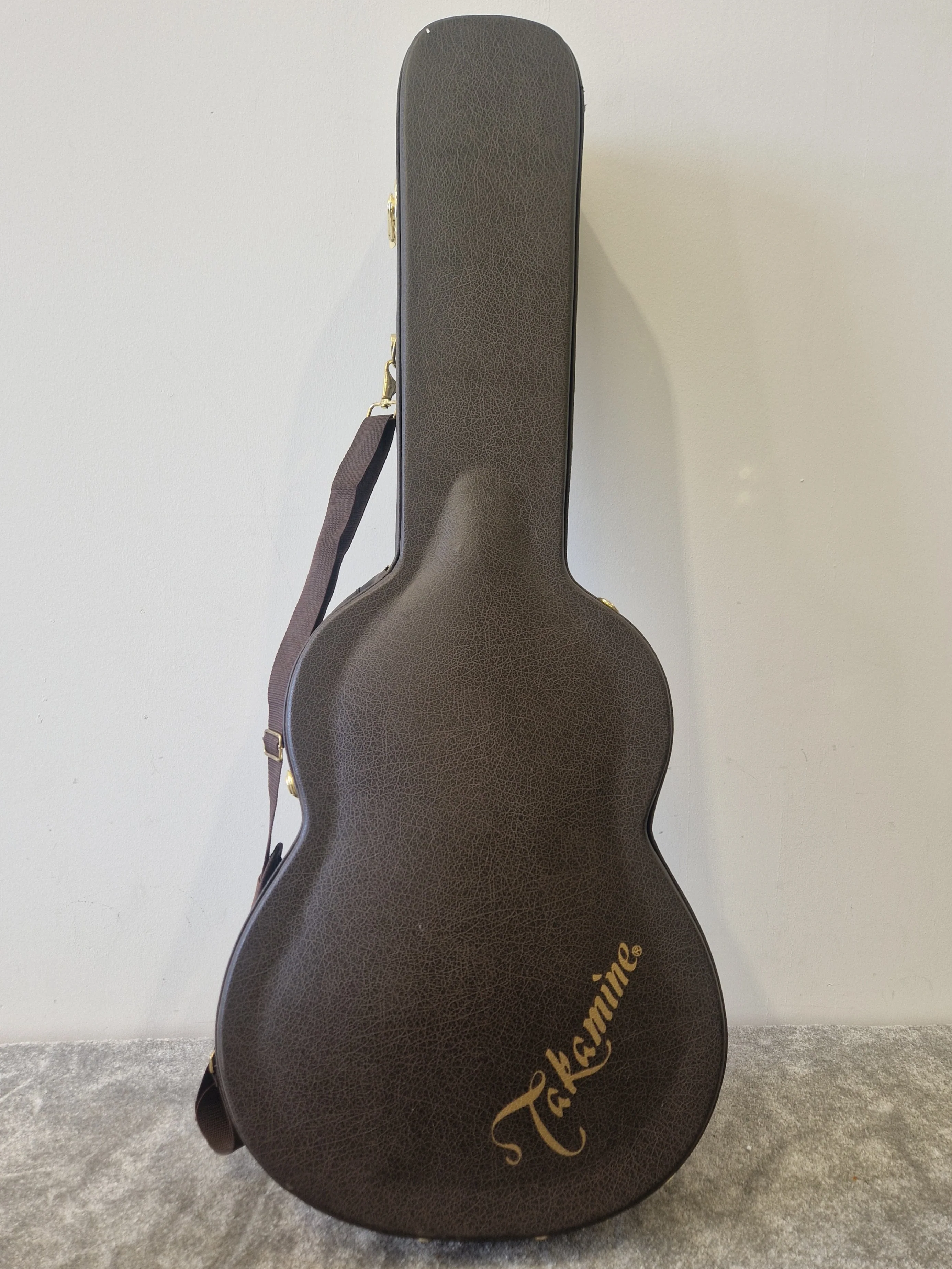 Takamine TC132SC Classical Electro-Acoustic Guitar - Excellent w/ Hard Case & Certification - Image 7