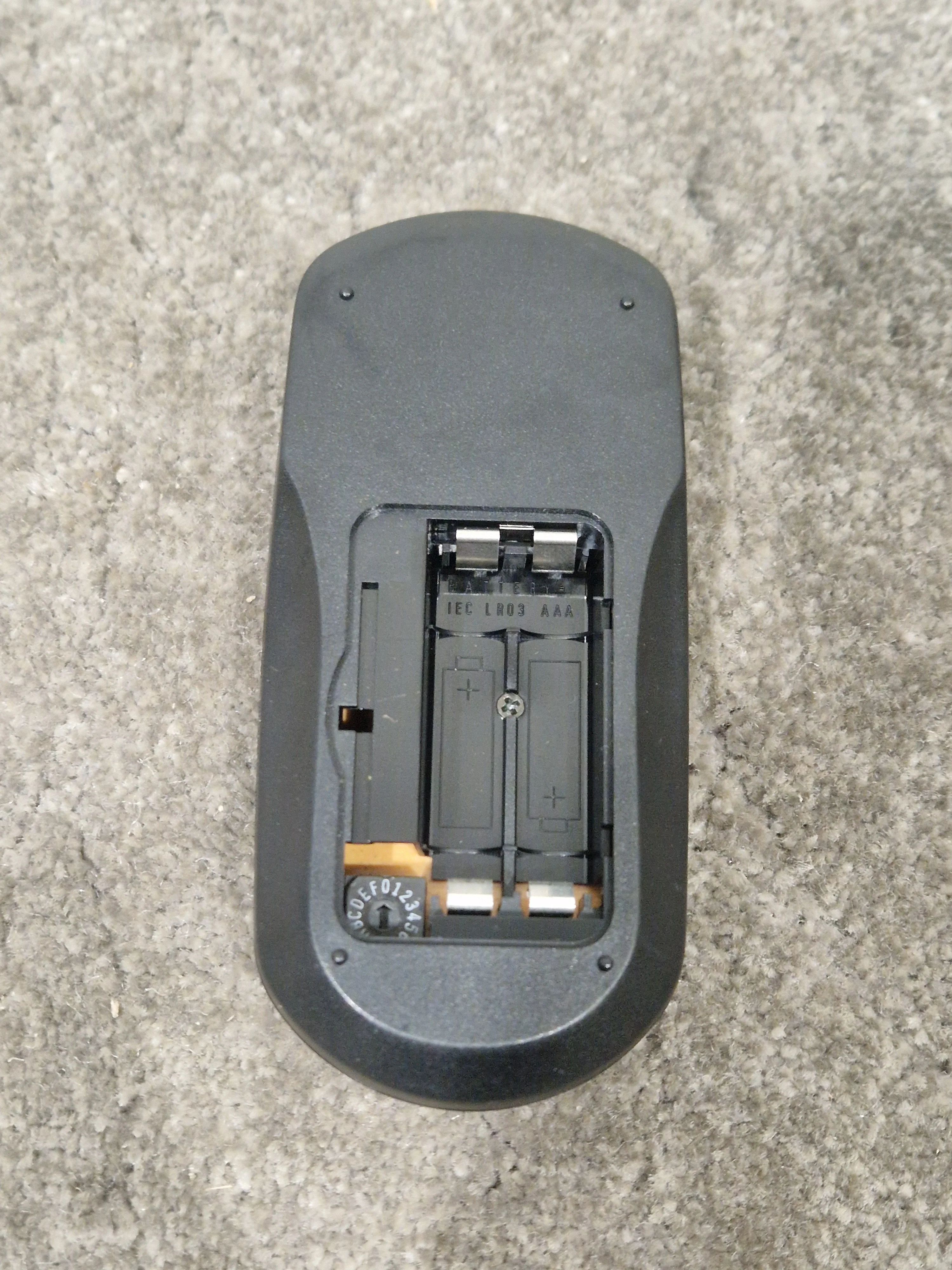 Tandberg Tracker - Remote Control - Black - Excellent - Image 8