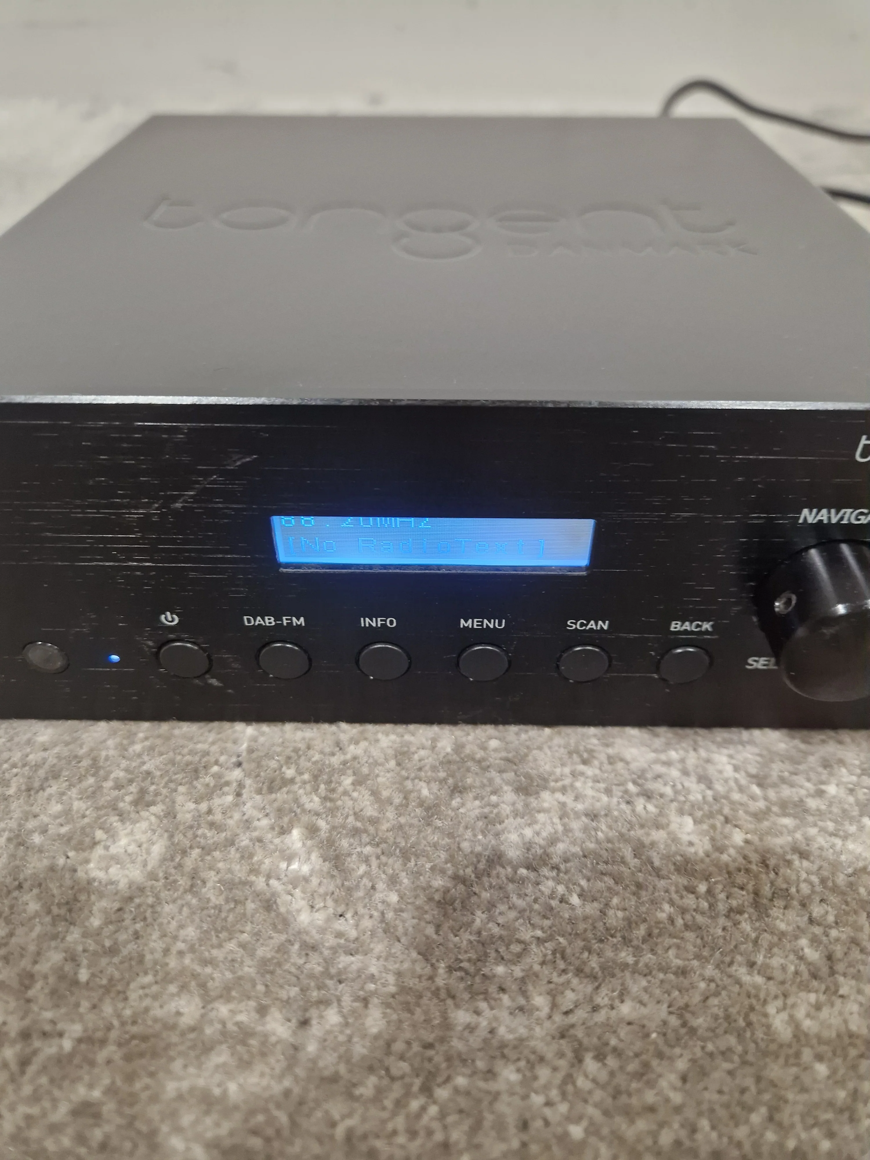 Tangent Tuner II - DAB/FM Tuner - Black - Excellent w/ Antennae And Remote - Image 3