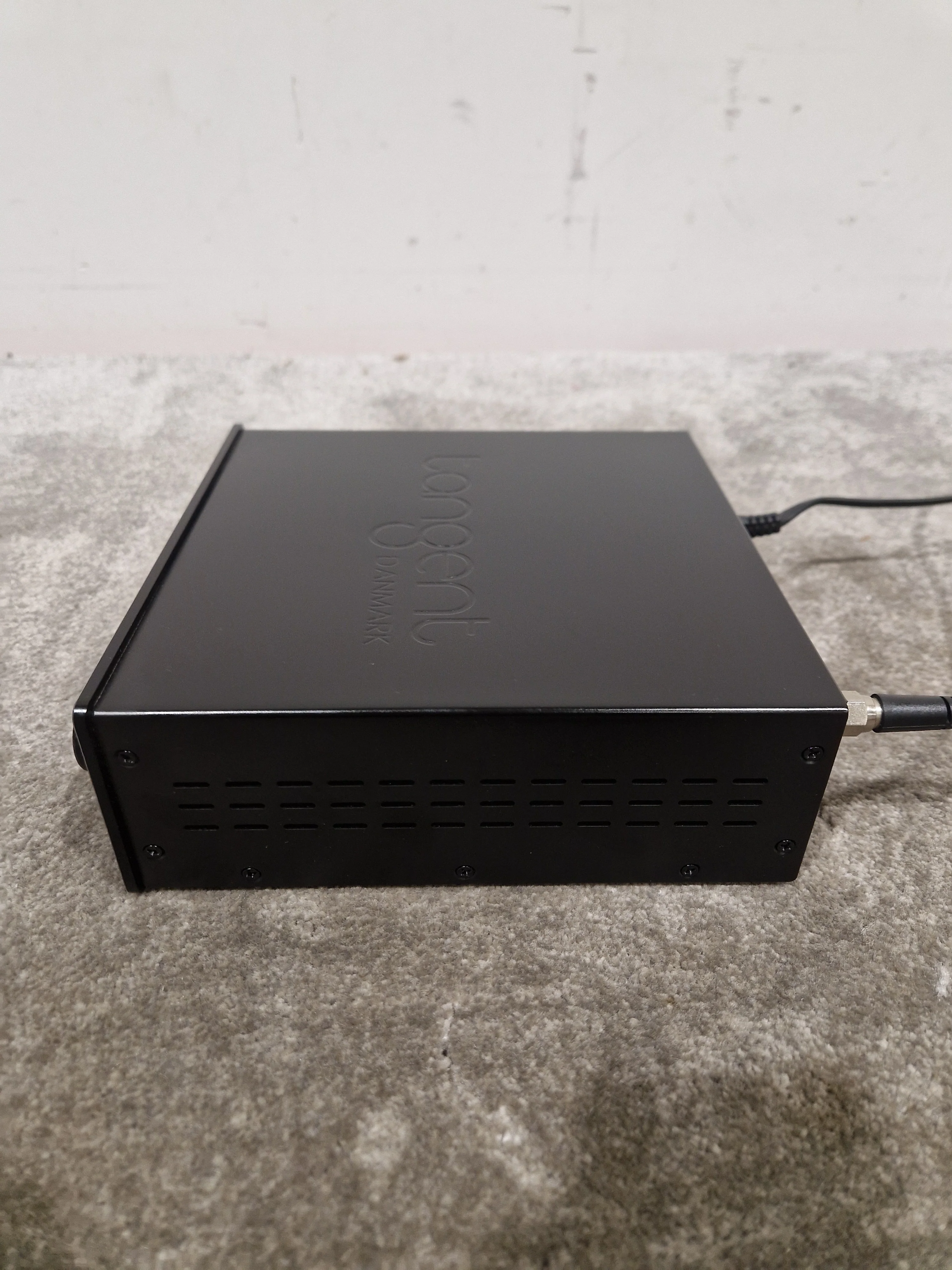 Tangent Tuner II - DAB/FM Tuner - Black - Excellent w/ Antennae And Remote - Image 5