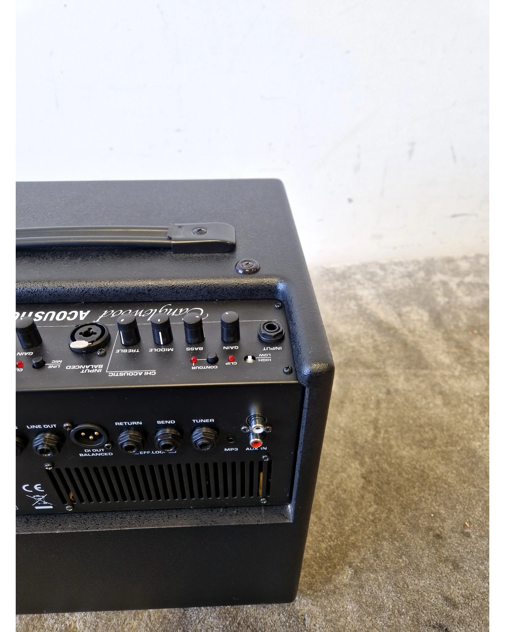 Tanglewood T6 Acoustic Guitar Combo Amp - Refurbished - Image 5