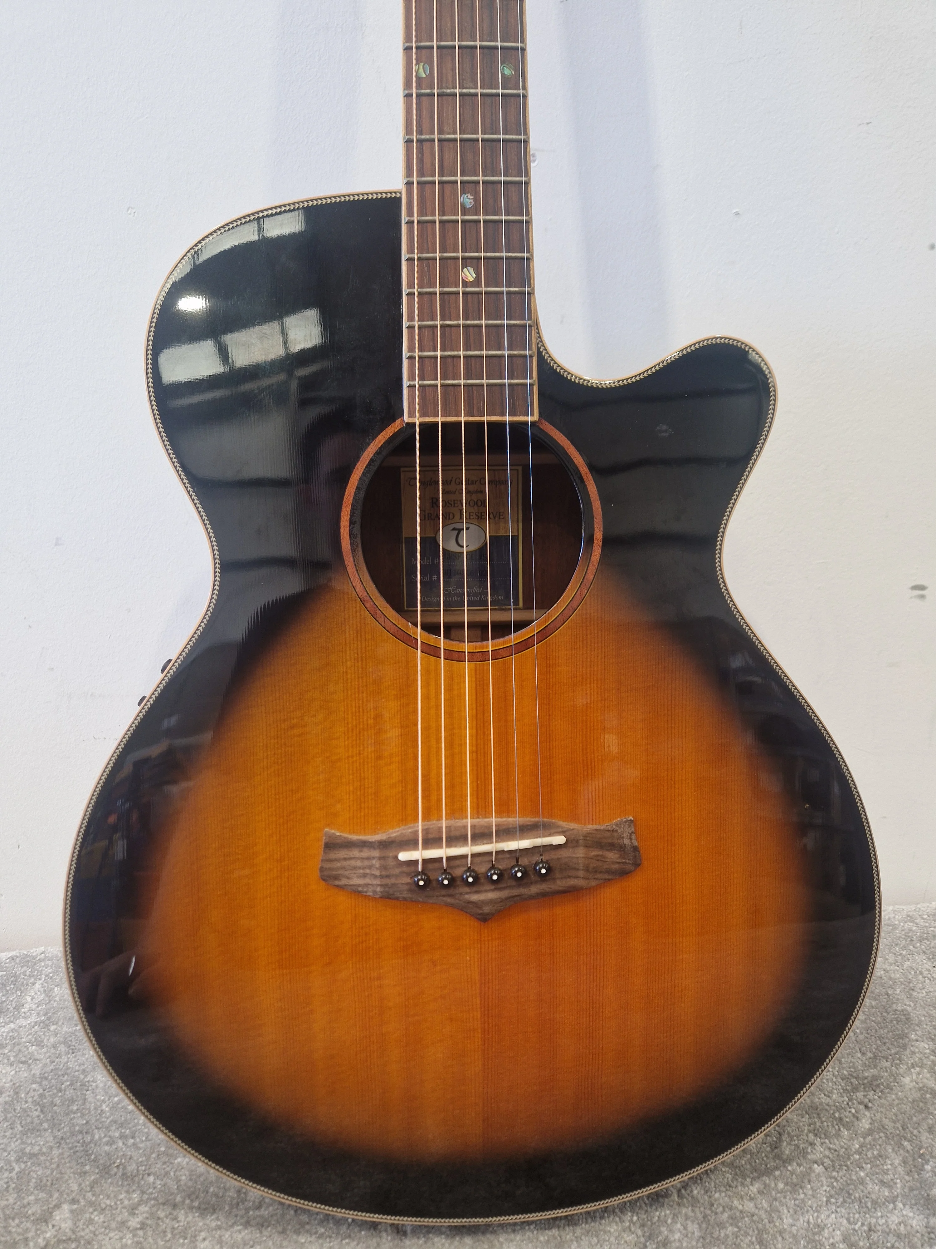 Tanglewood TWR SFCE VS - Solid Spruce Top, Fishman Presys - Good - Image 3