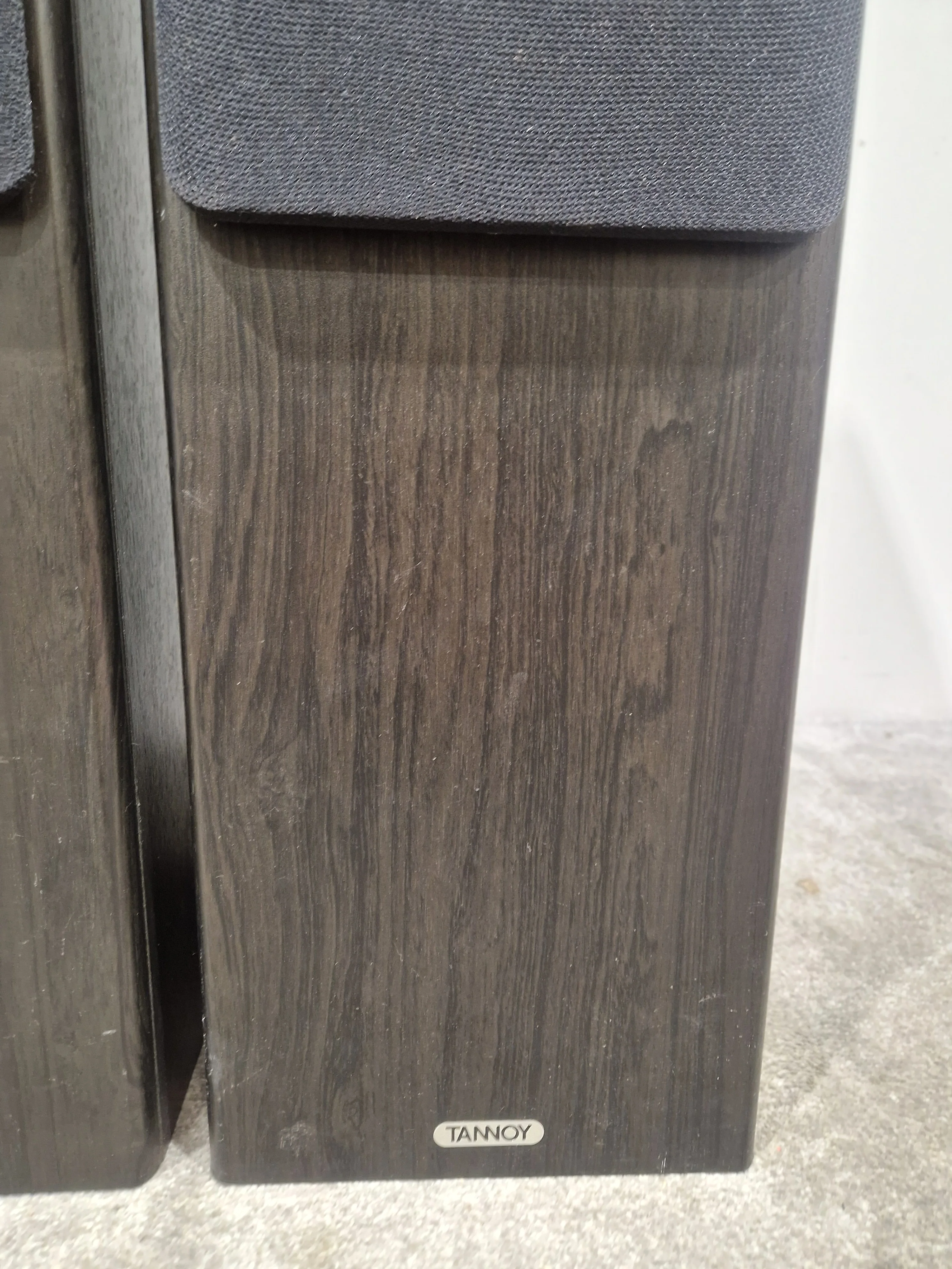 Tannoy Mercury F3 Floor Standing Speakers Pair - Dynamic Sound Performance - Excellent w/ Power Supply - Image 7