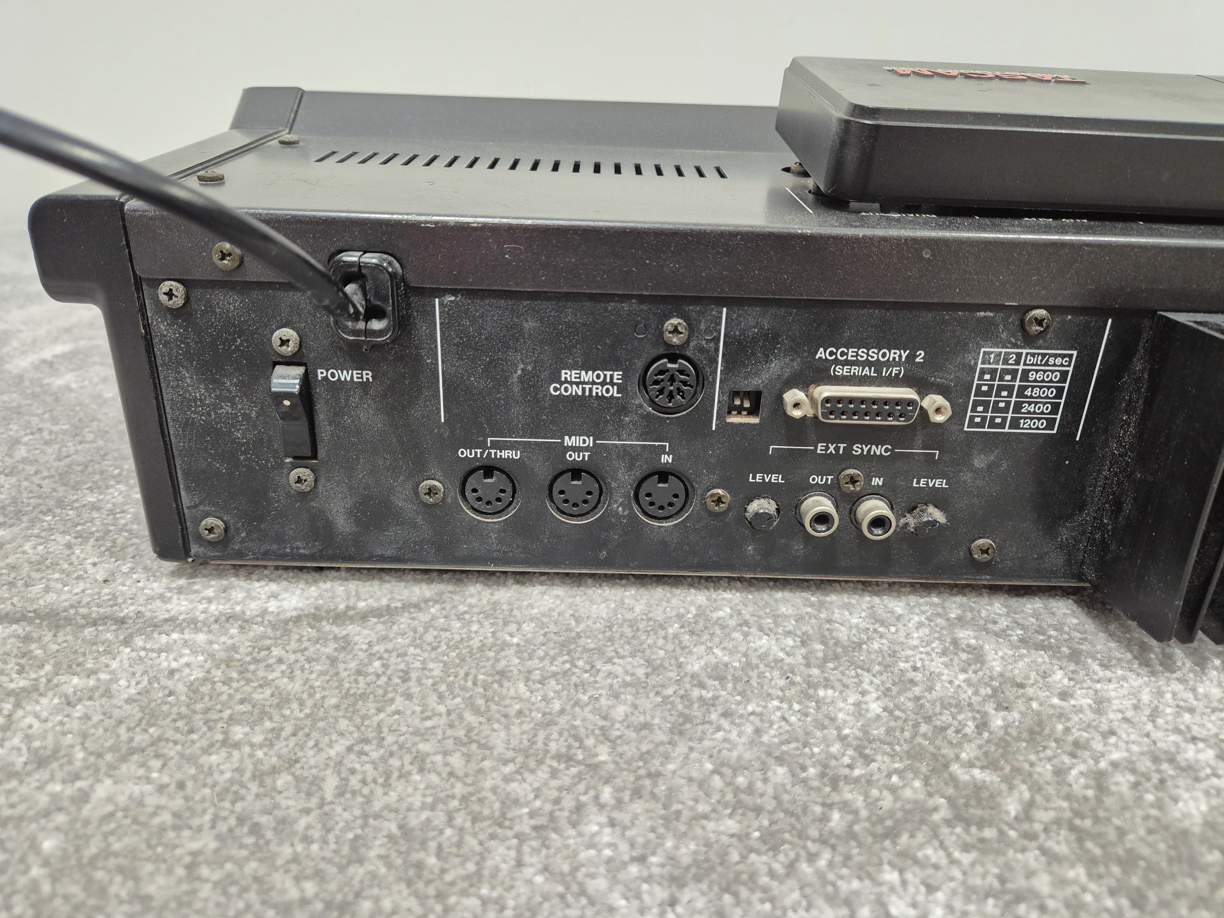 Tascam 688 - MidiStudio 688 8-Track Cassette Recorder - Image 11